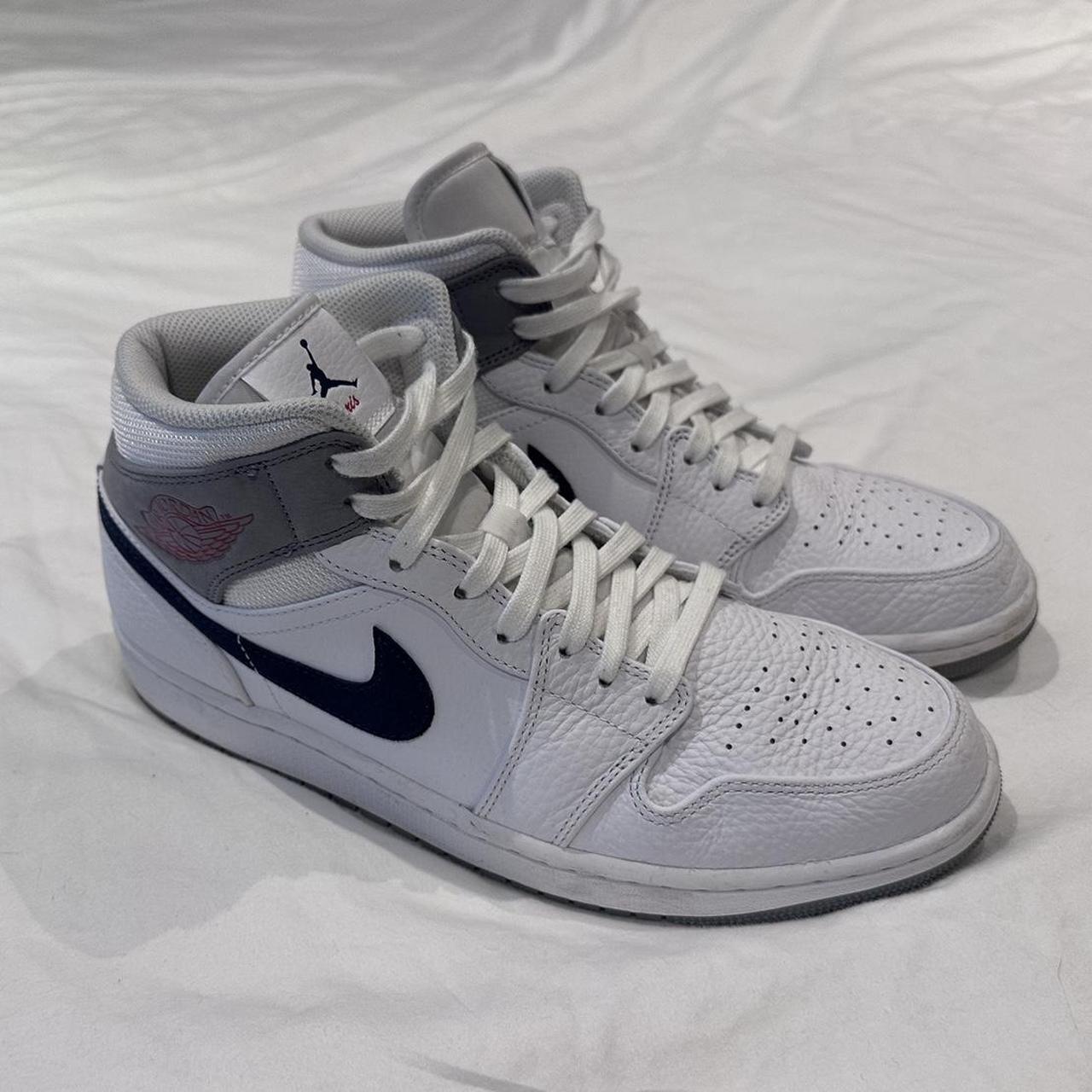 jordan aj 1 mid paris