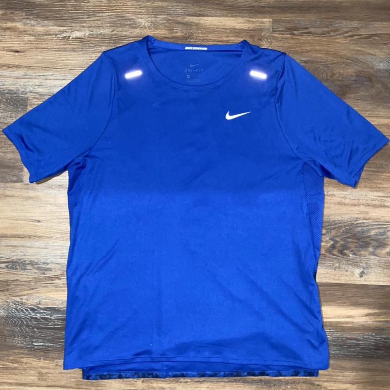 Nike dri fit lakers champion shirt , worn once then - Depop