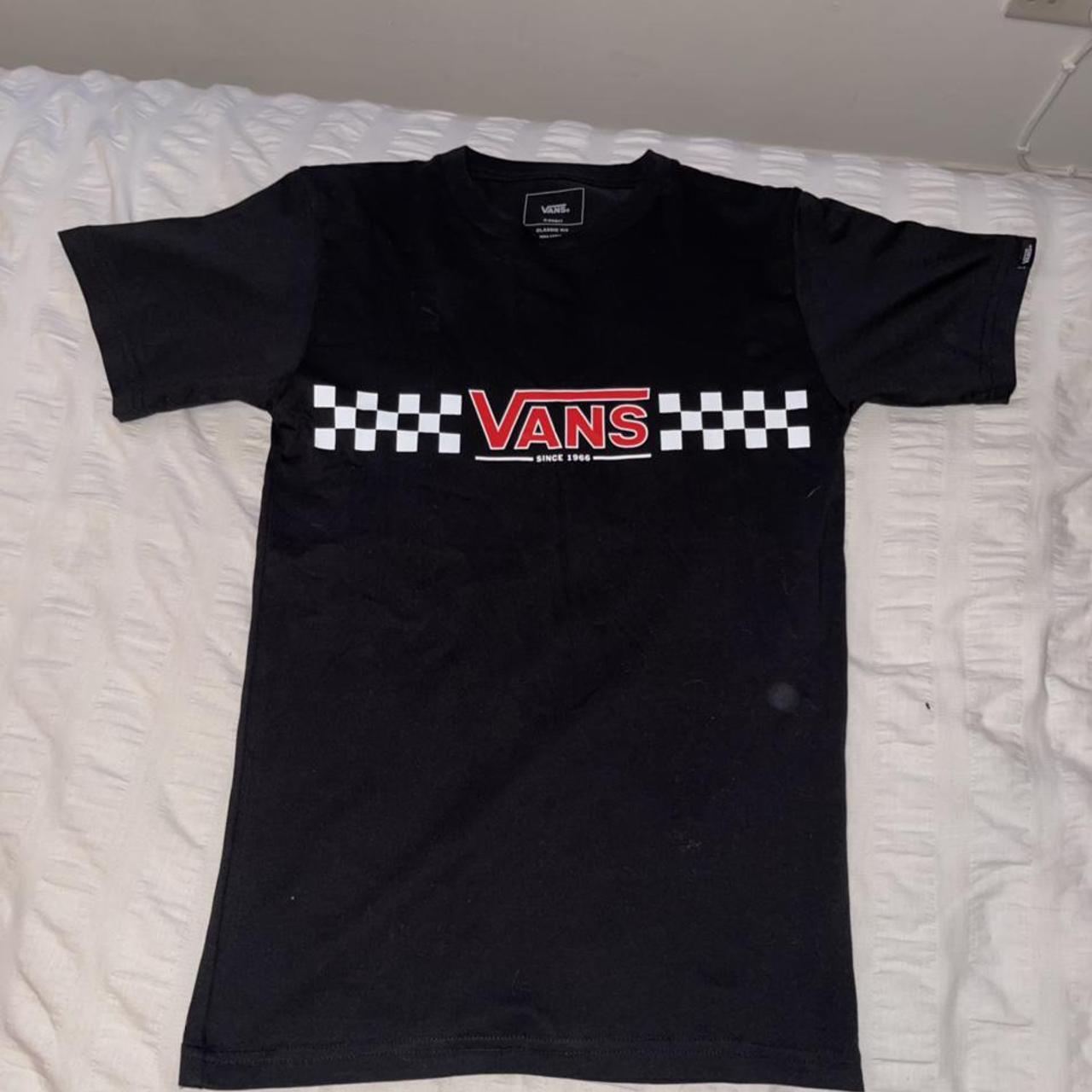 MENS VANS OFF THE WALL TSHIRT Size XS (would fit... - Depop