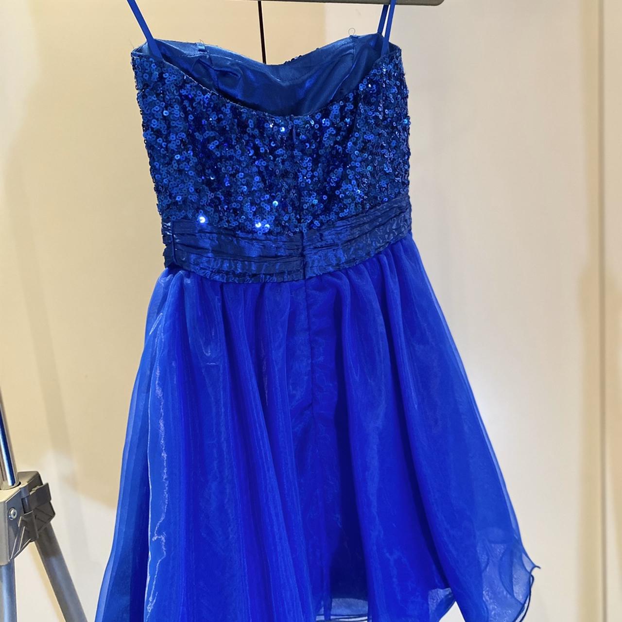 Quiz skater dress, sparkly at the top size 4/6 Depop