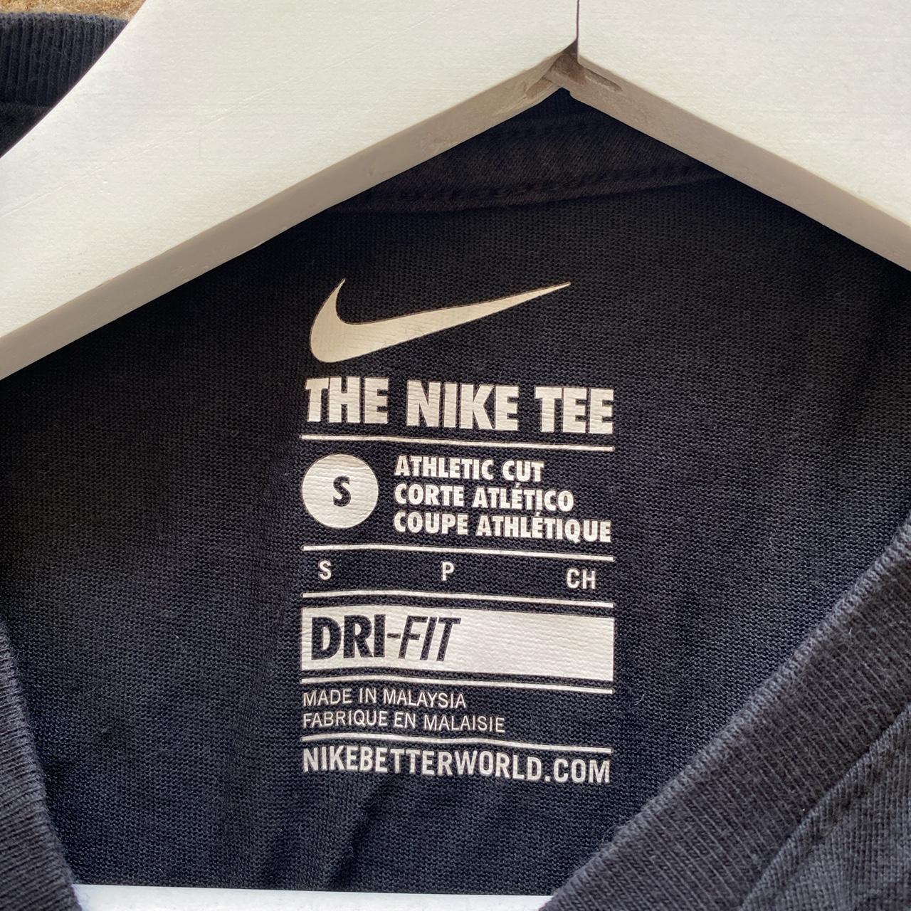 MENS SMALL Nike DriFit black tshirt Classic Nike... Depop