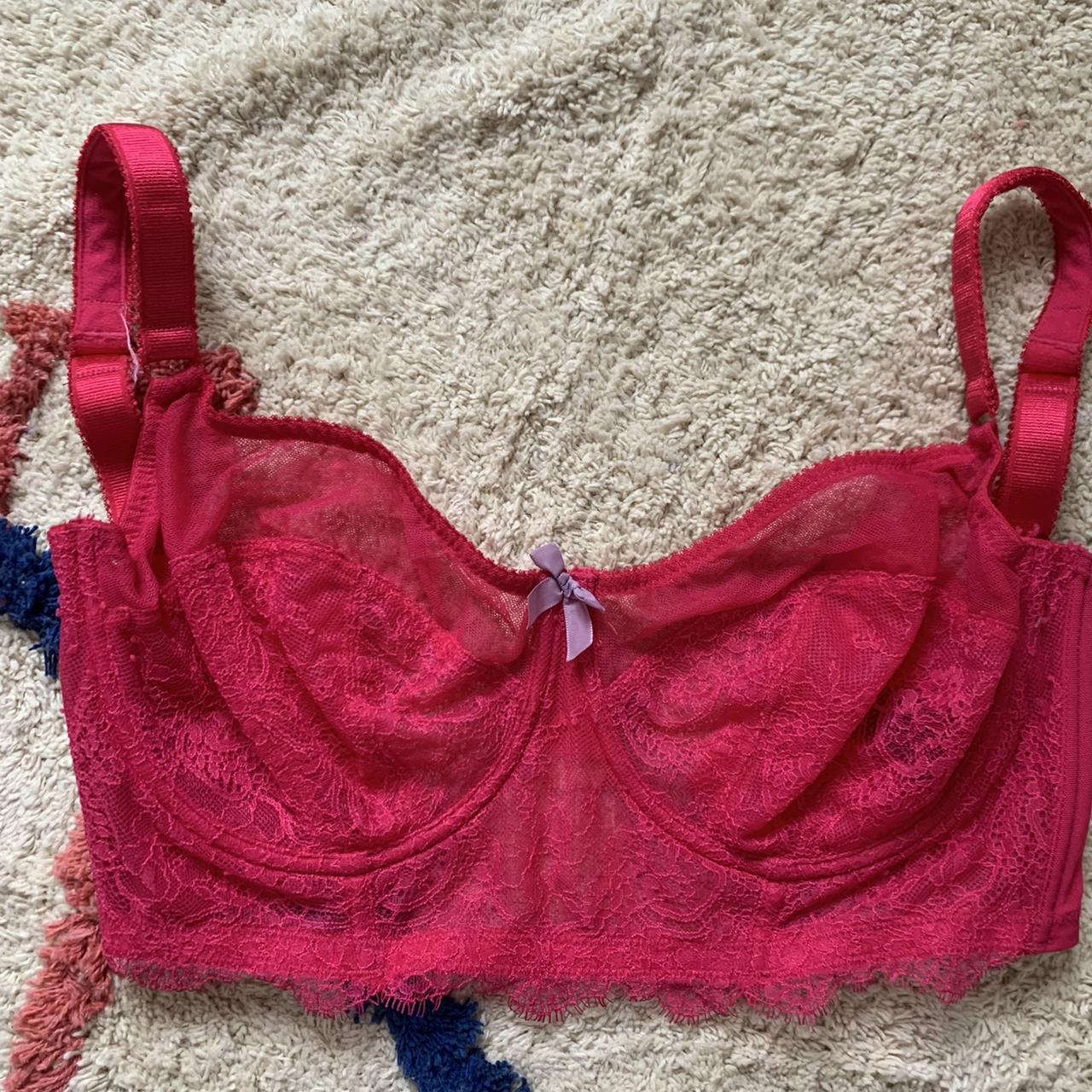 Victoria's Secret Fuchsia Padded - Depop