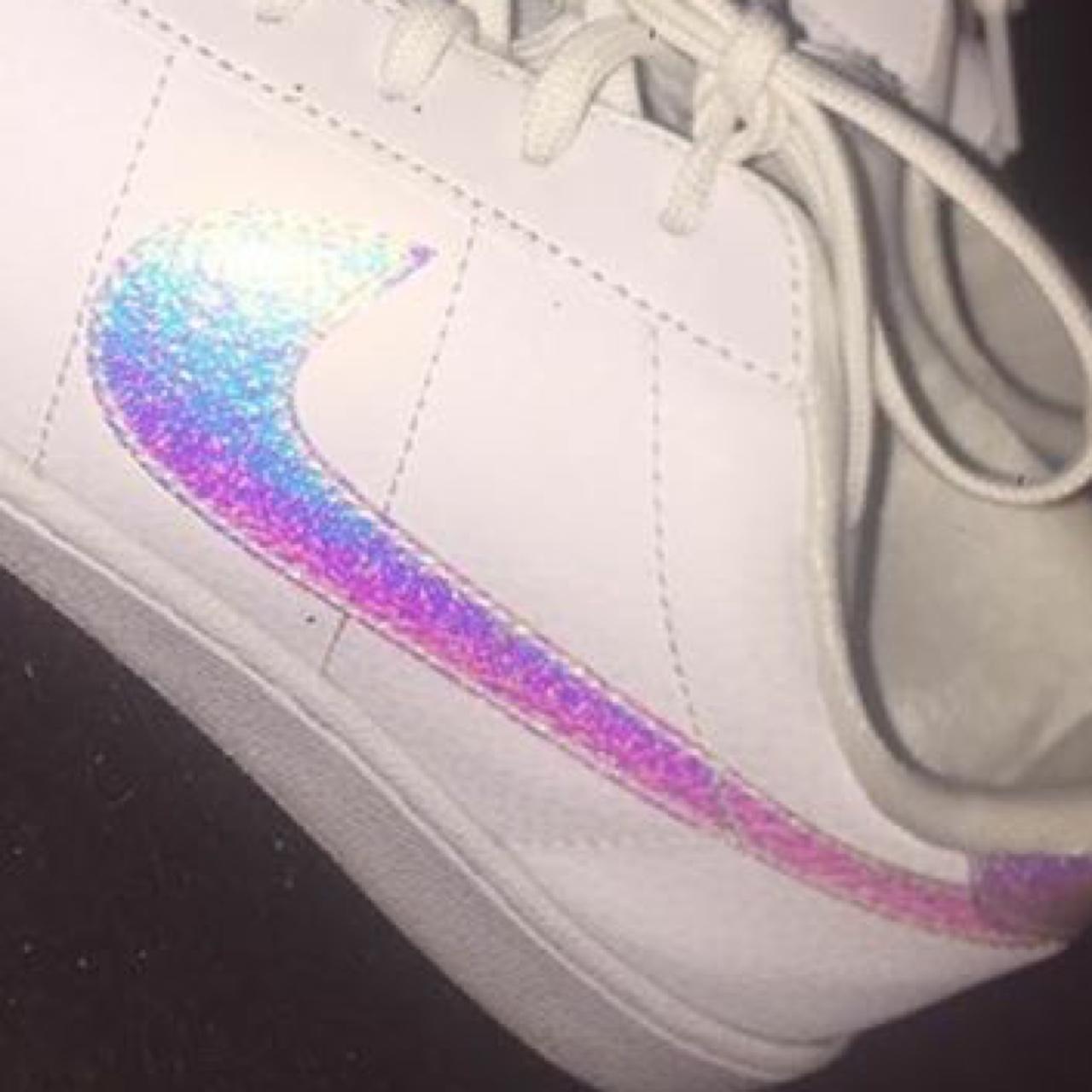 nike rainbow tick