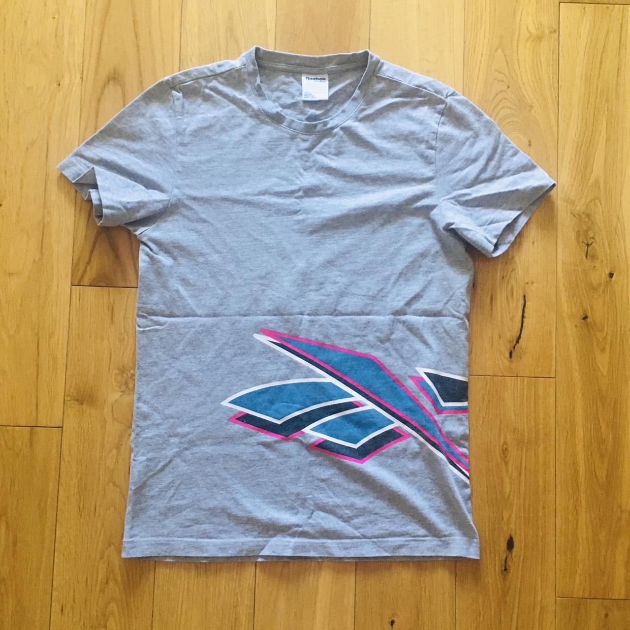 reebok classic tee