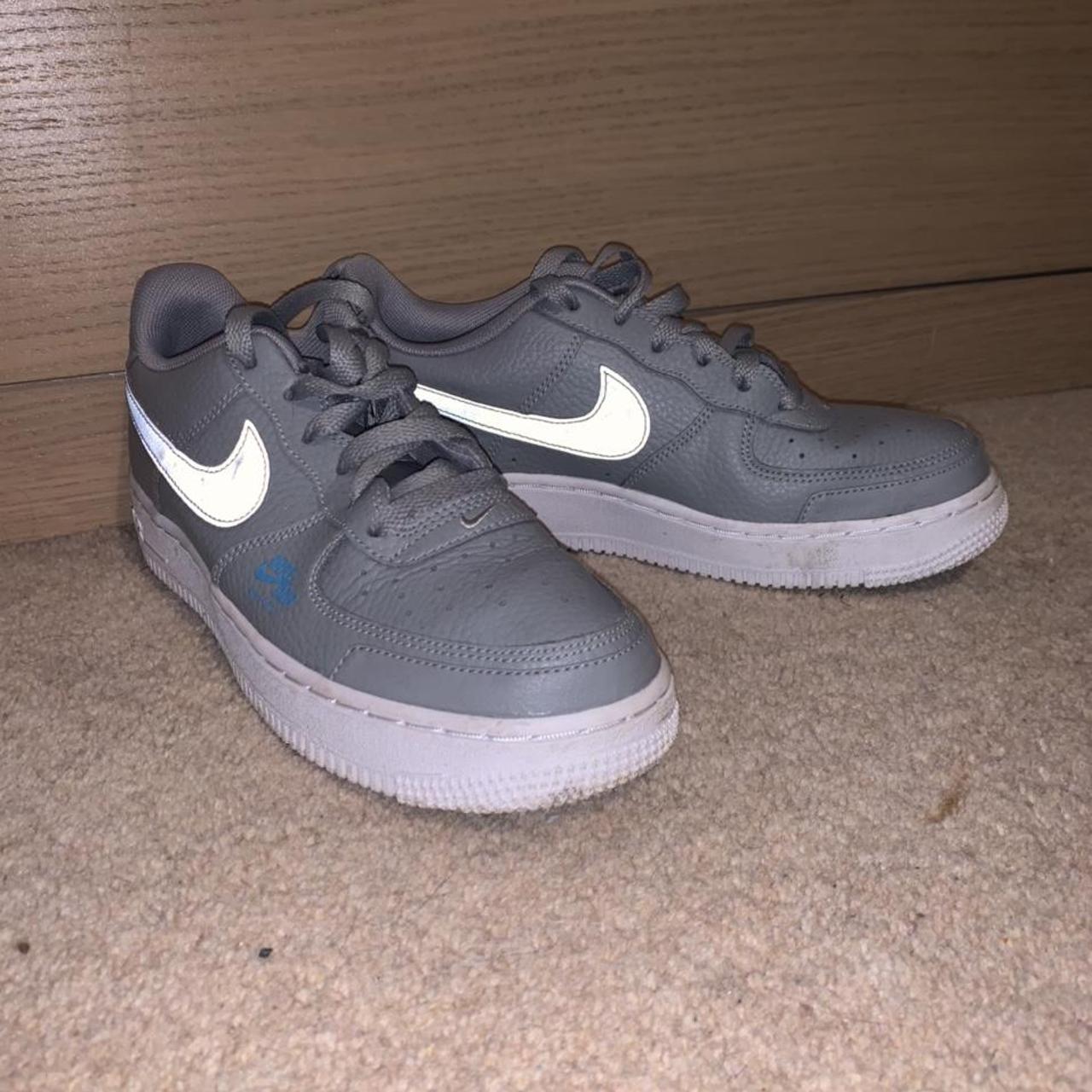 Grey nike air outlet force 1 size 5