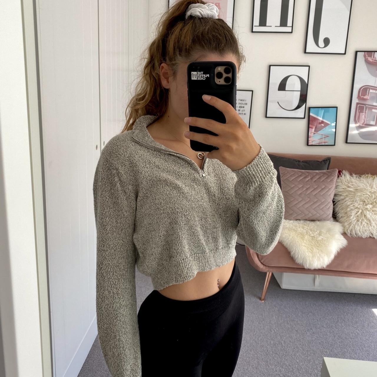 Noella sweater brandy melville hotsell