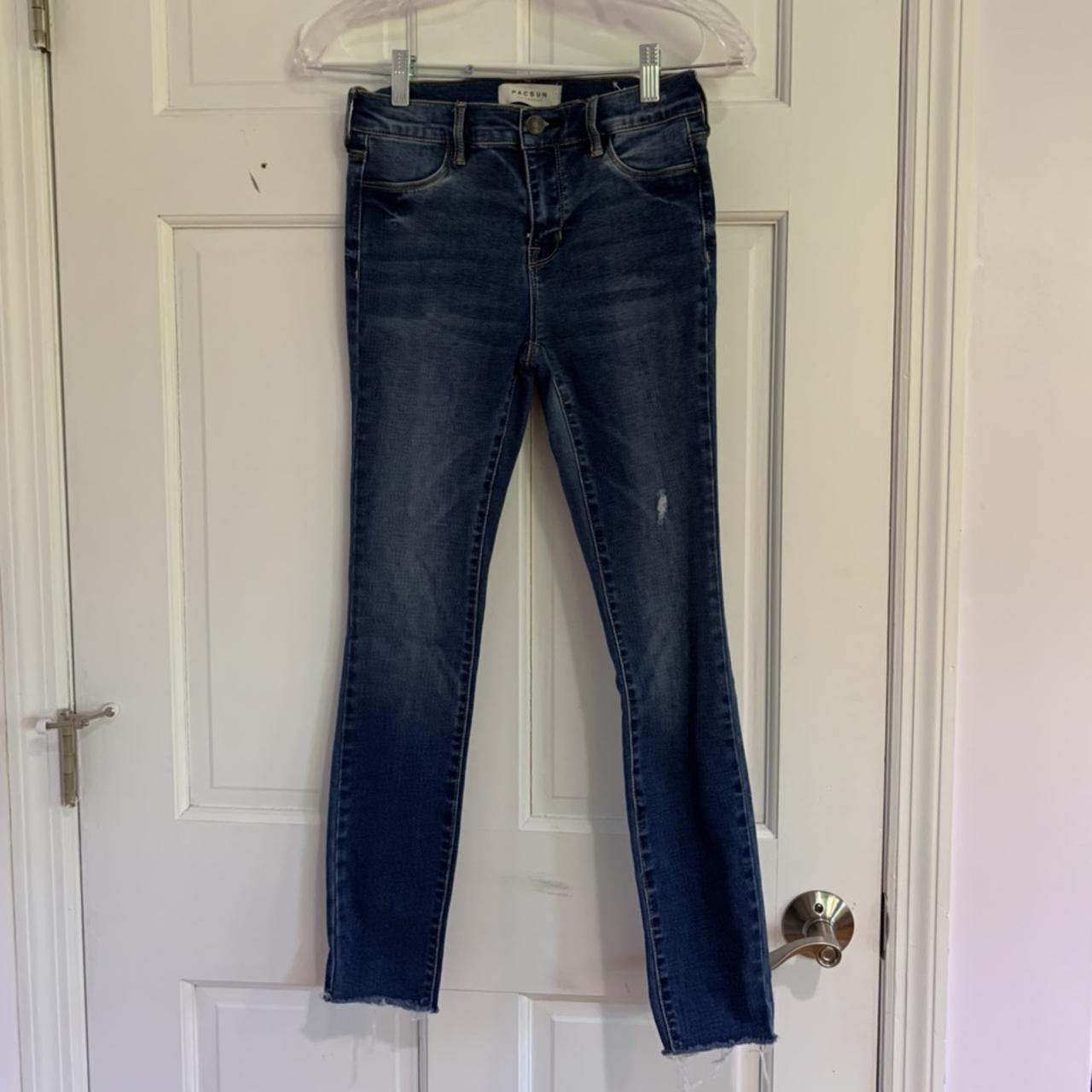 Pacsun skinny jeans. Super cute and in new condition - Depop