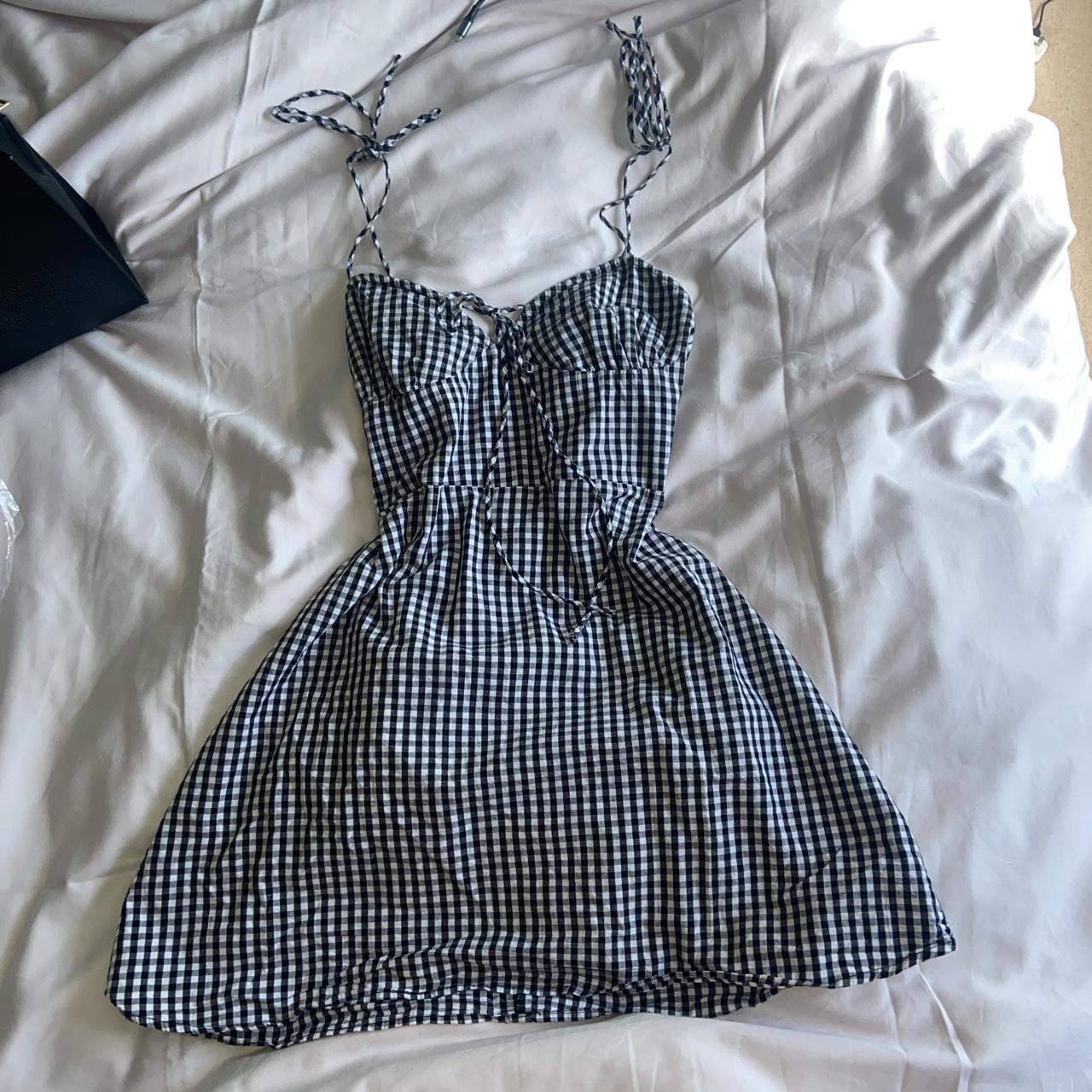 Pretty little thing gingham hot sale dress