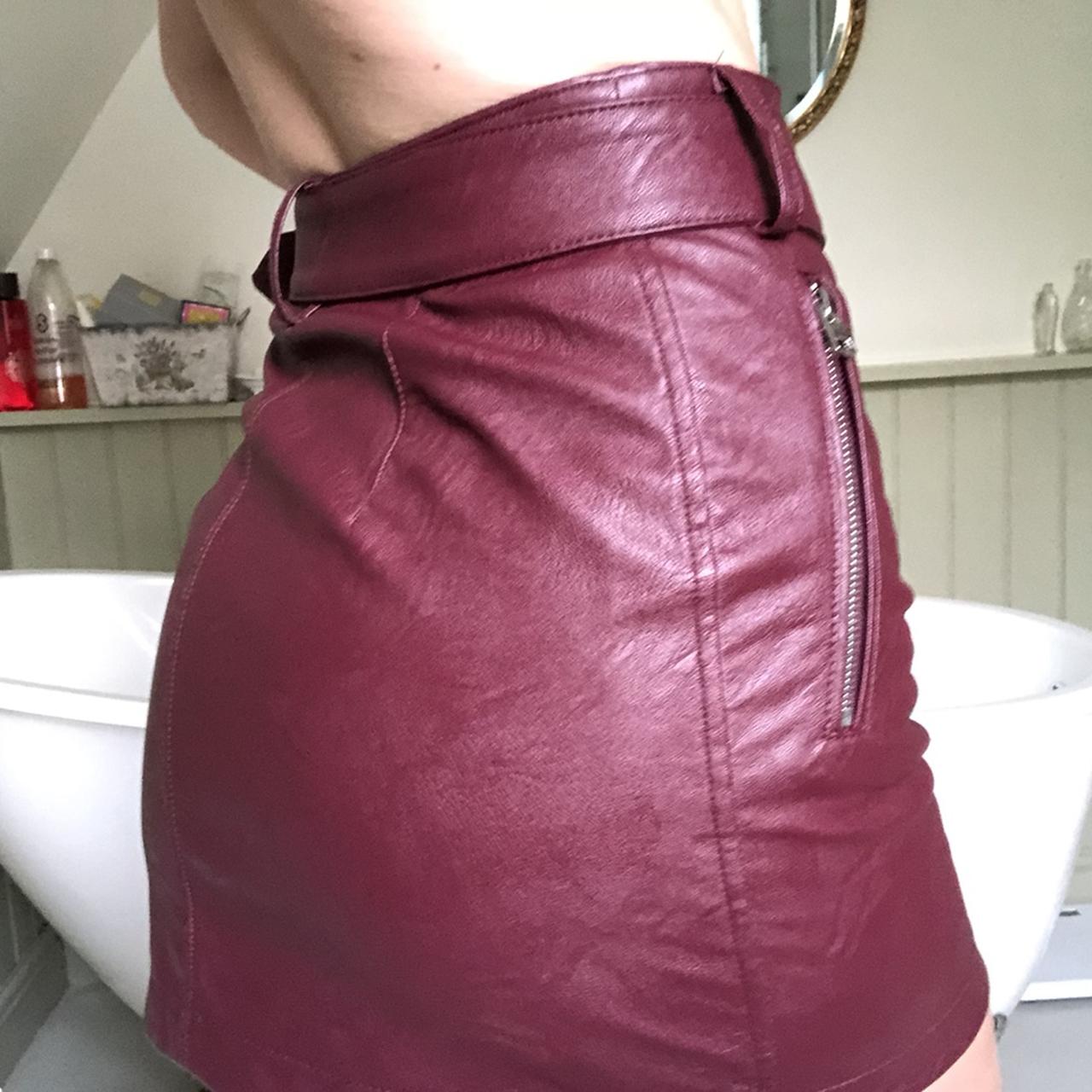 Burgundy leather skirt clearance topshop