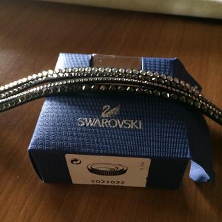 Bracciale Swarovski slake nero,originale,usato solo - Depop