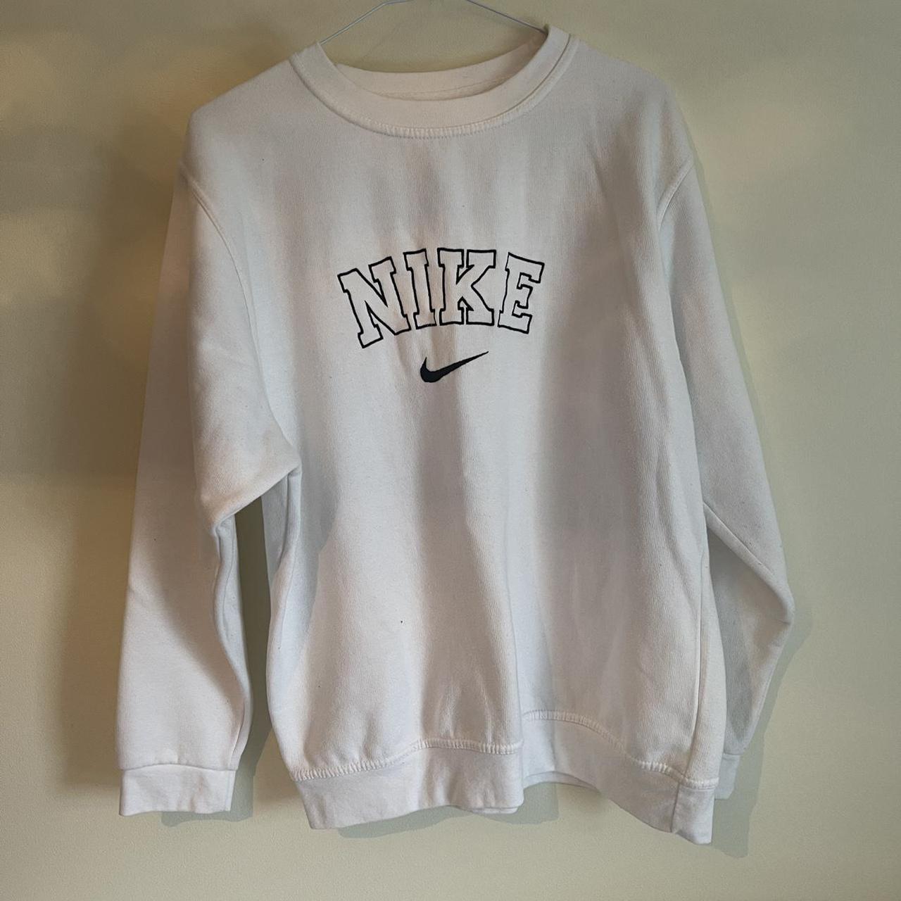 urban outfitters vintage nike sweatshirt