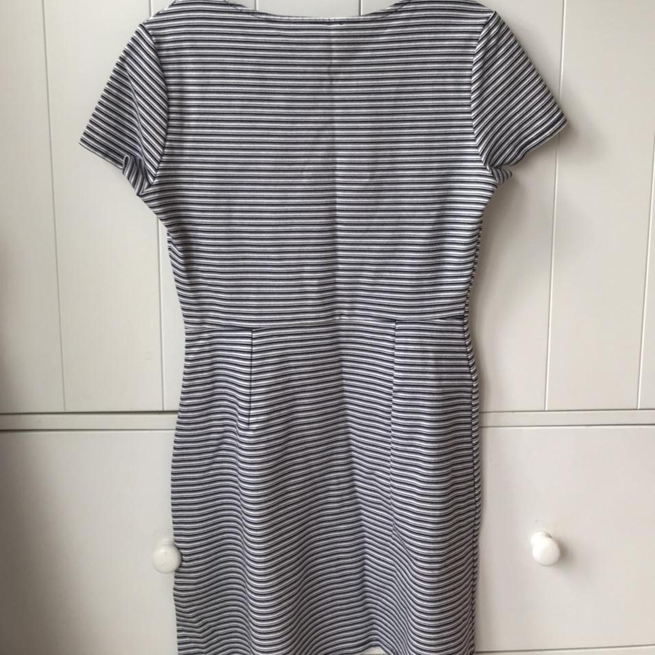 Stretchy striped Bershka dress. Size M, stretchy... - Depop