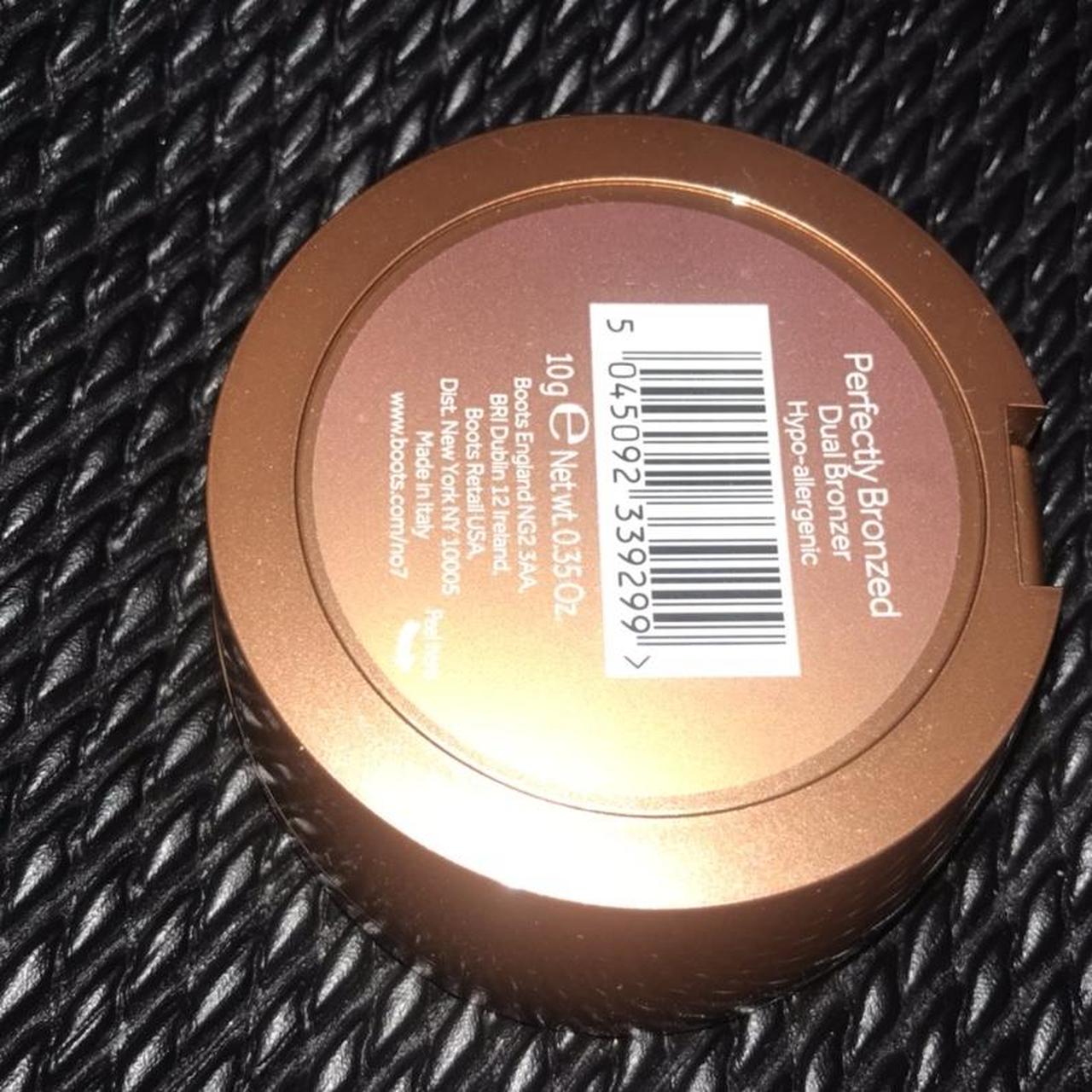 No7 Perfectly Bronzed Dual Bronzer. Used once.... - Depop