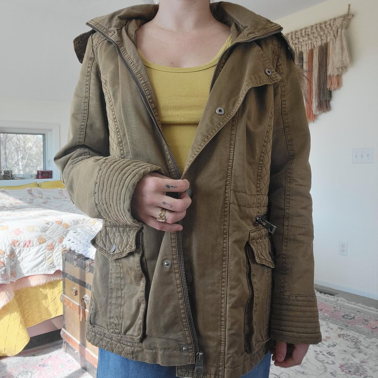 guess army green jacket