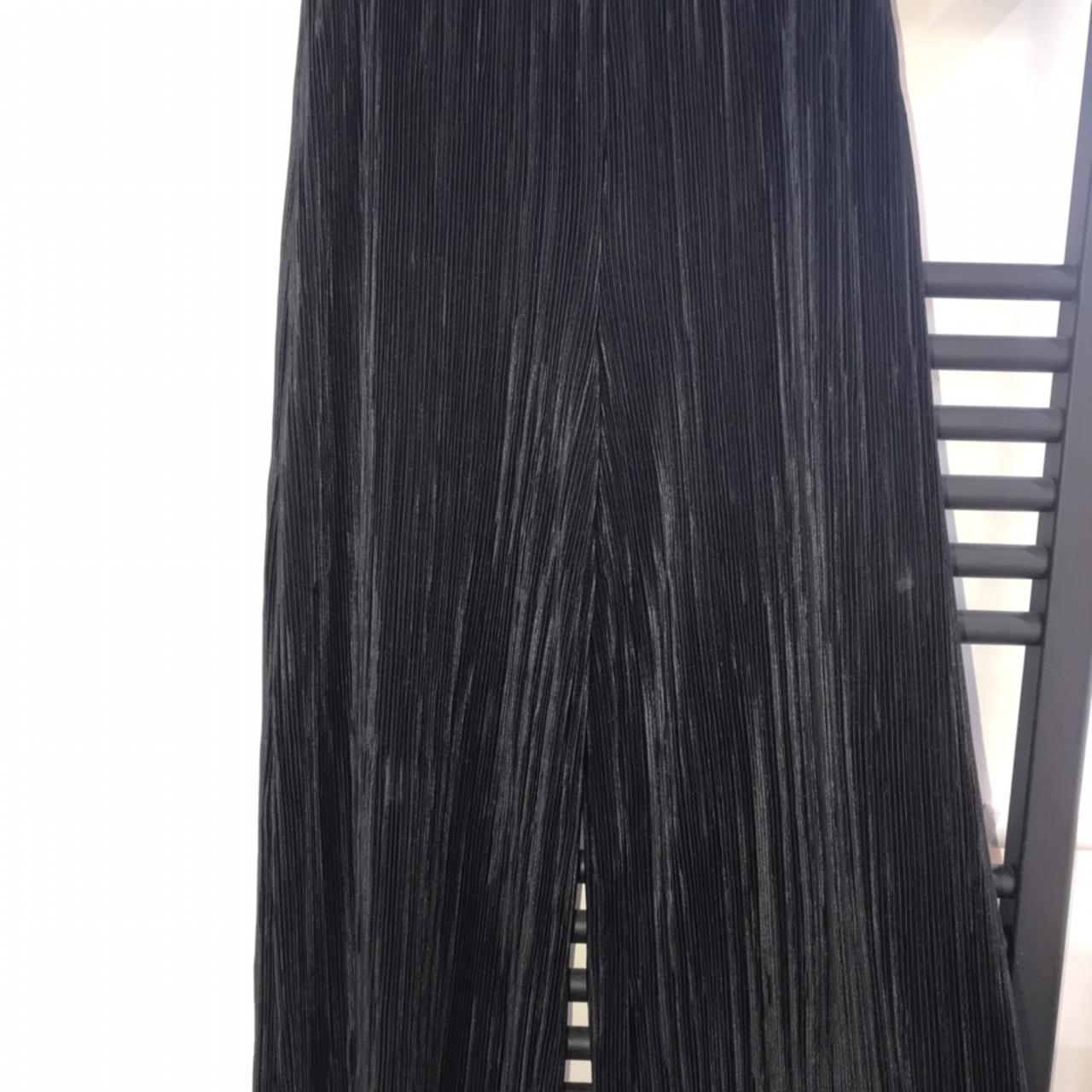 zara black pleated culottes