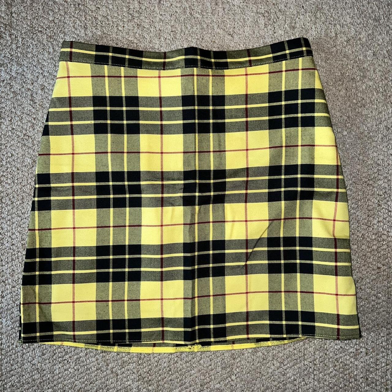 Primark Women's Yellow and Black Skirt | Depop
