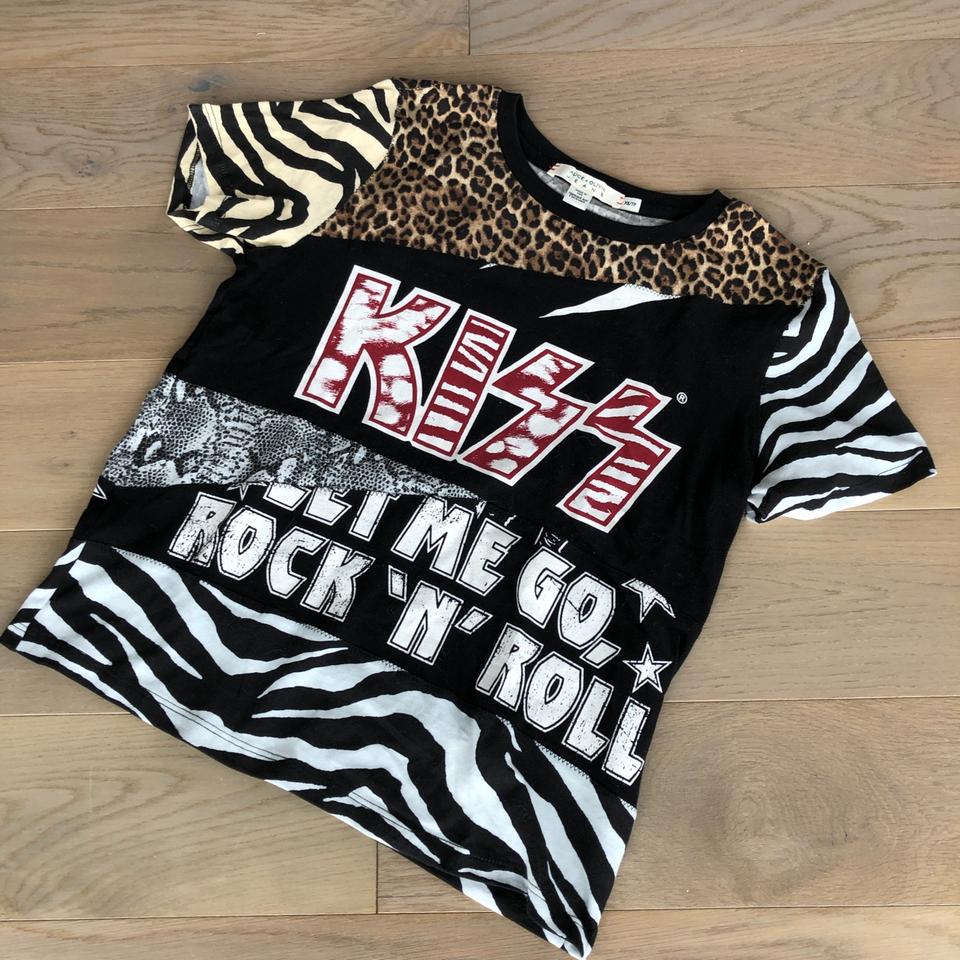 KISS” t- shirt. New without tags. Size XS - Depop