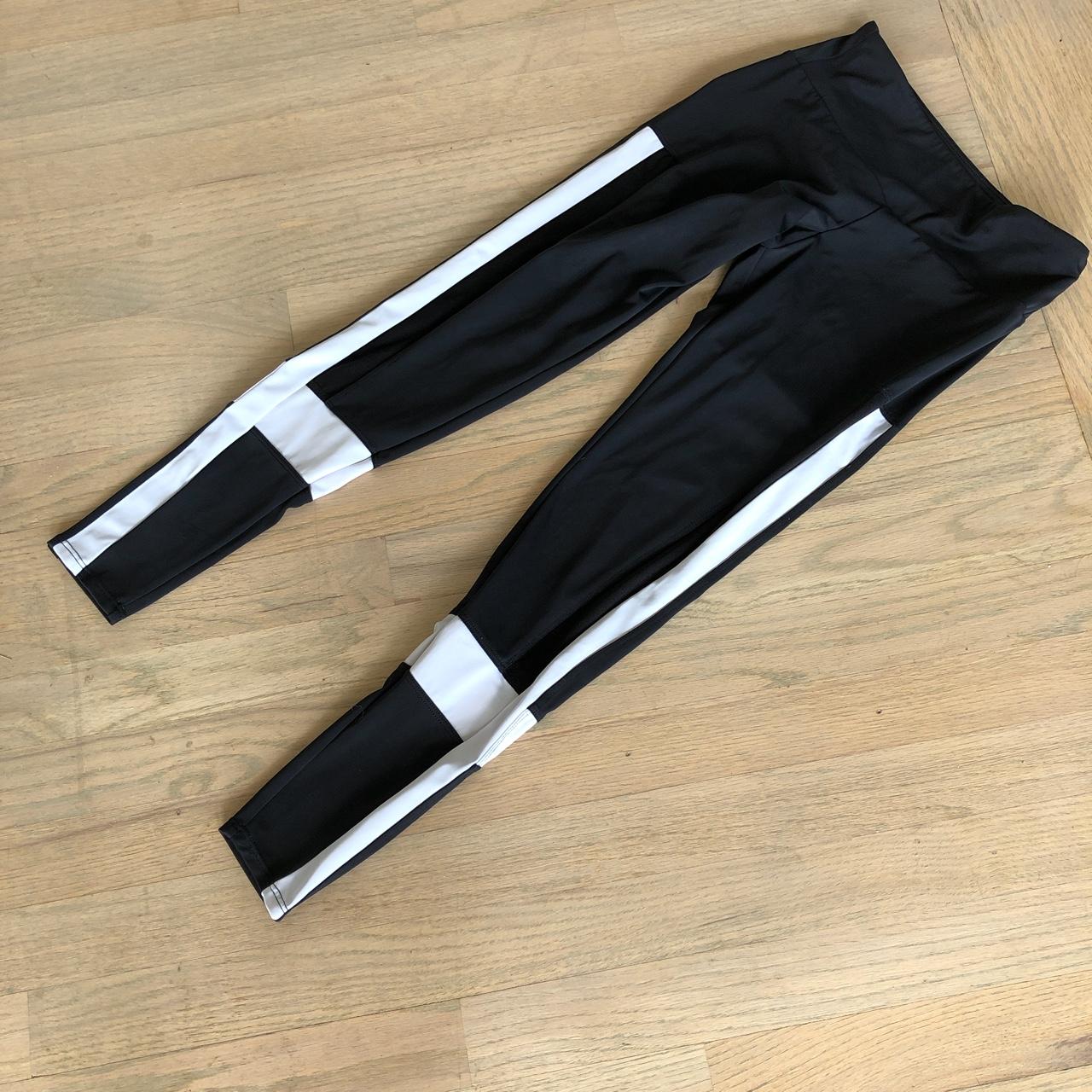 Onsie black white legging. New without tags. Size. Depop