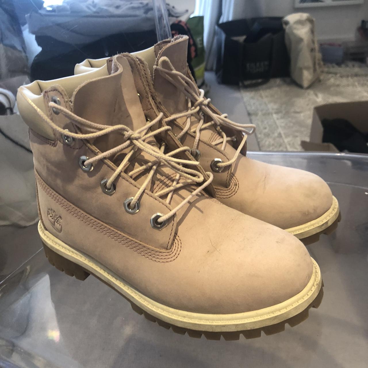 pink timberlands size 4