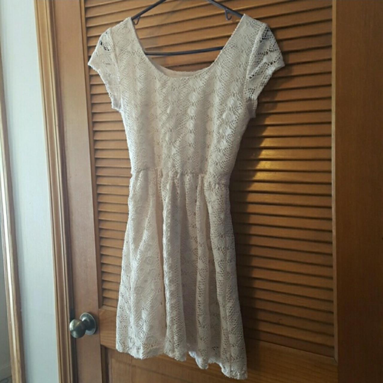 Hollister Co. Women's White and Cream Dress | Depop