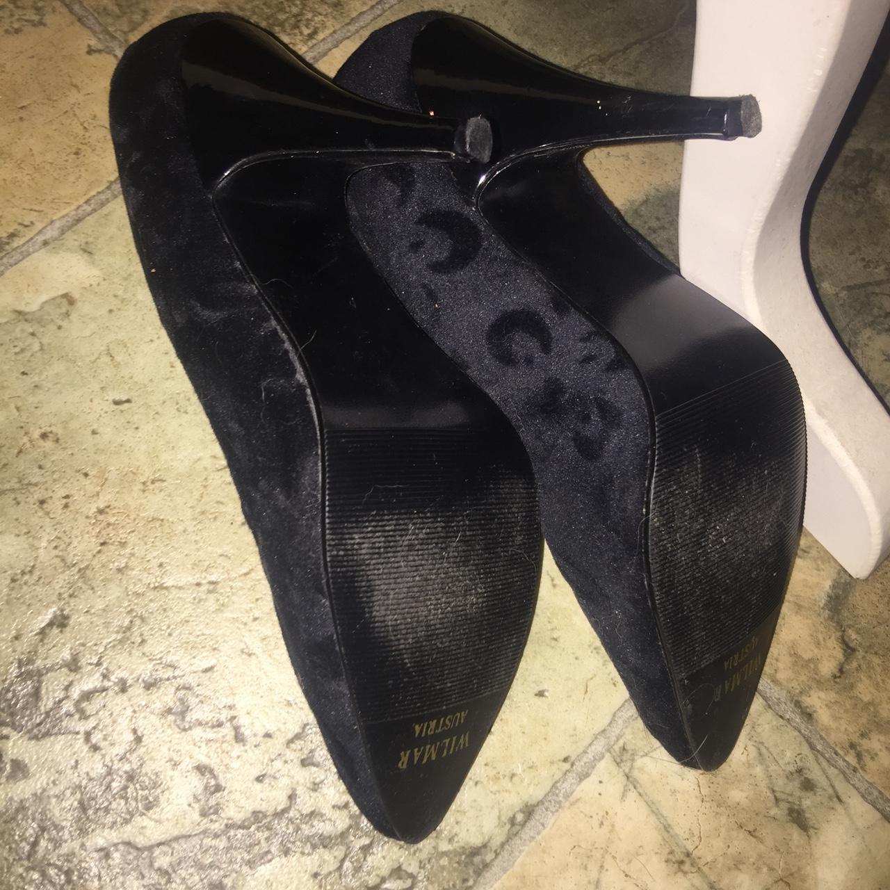 Women's Black Courts | Depop