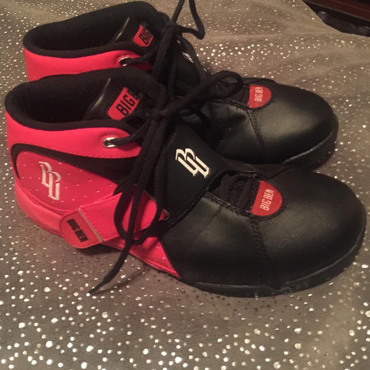 Men's Red and Black Trainers | Depop