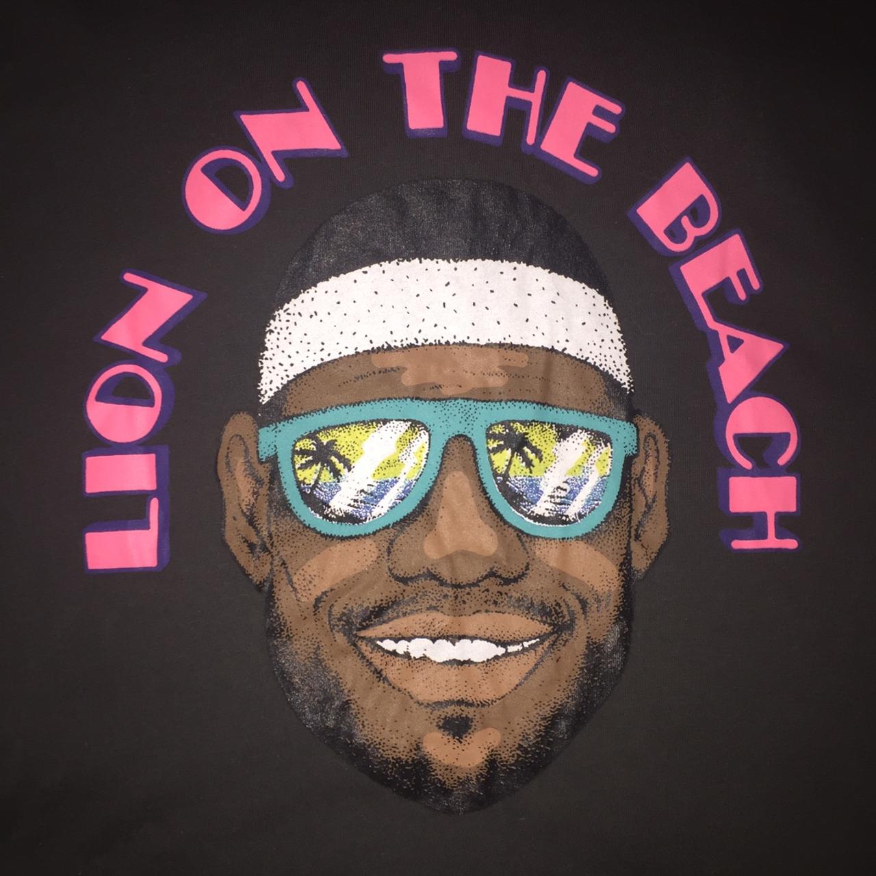 two lions pink lebron shirt
