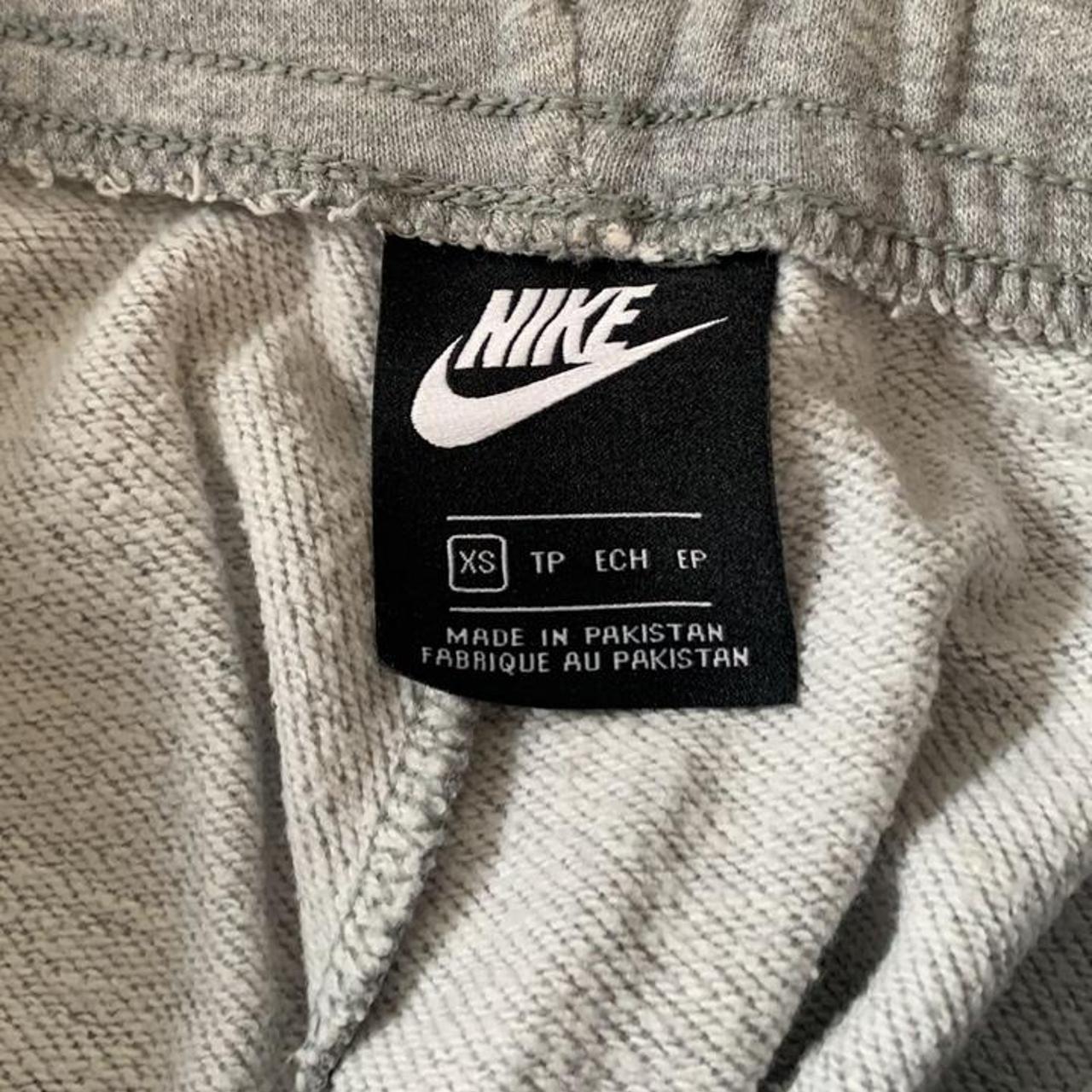 nsw essential fleece pant