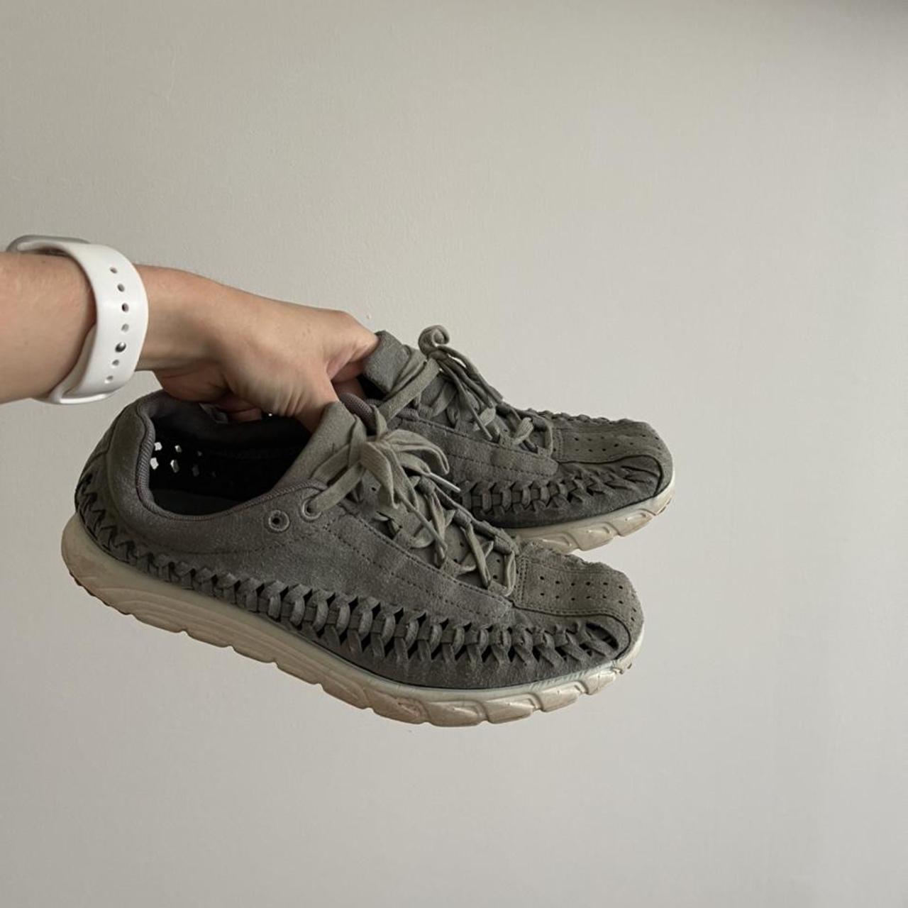 nike mayfly woven size 6