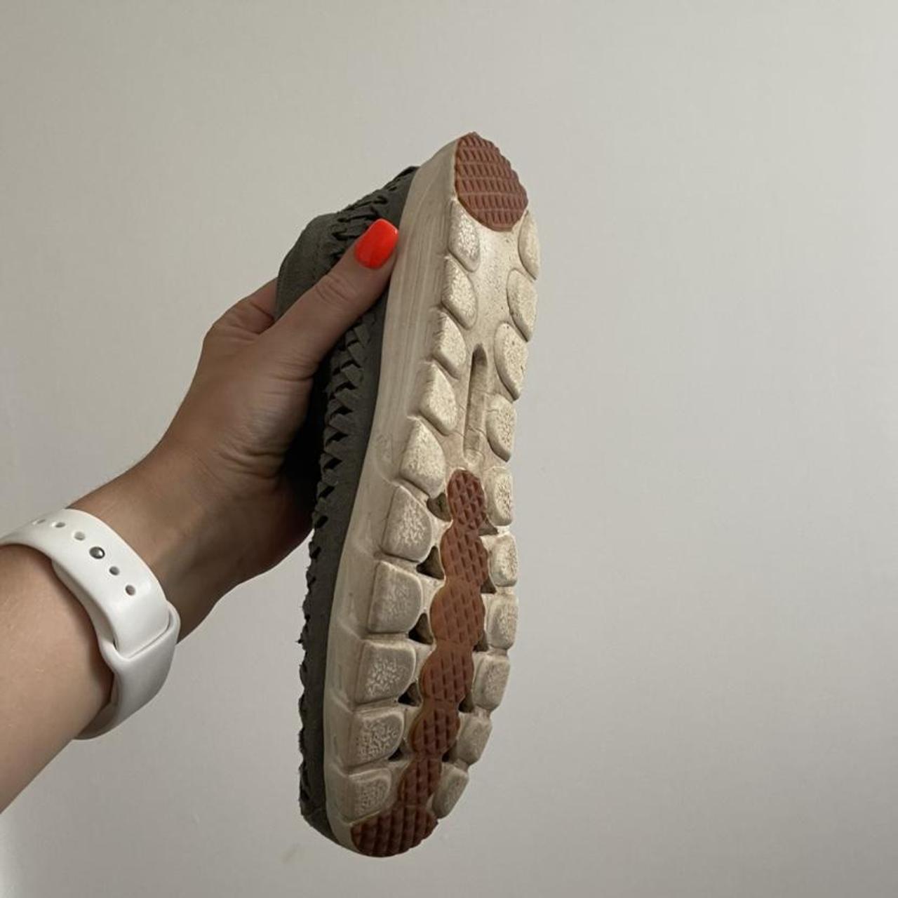 nike mayfly woven size 6