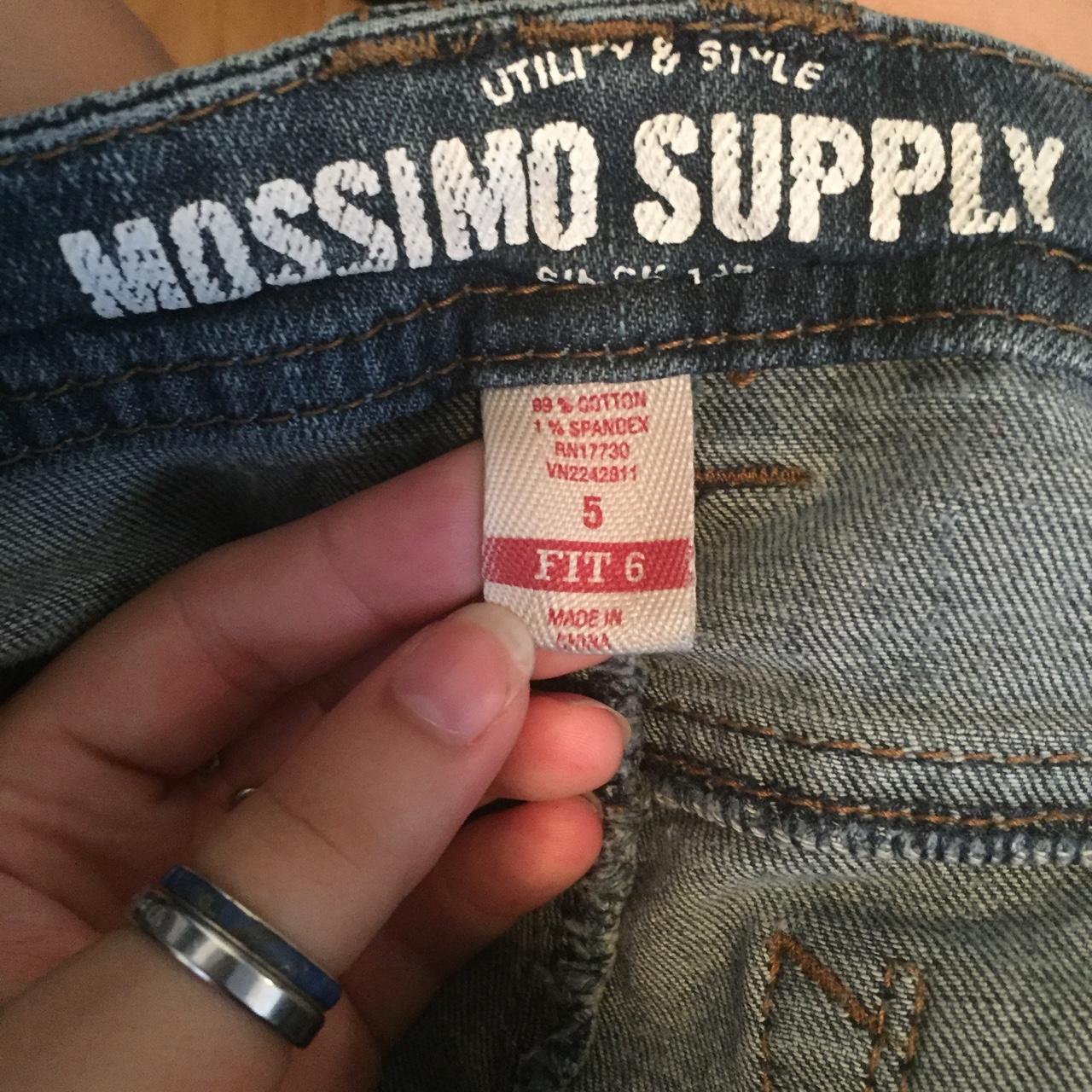 Totally tight low rise jeans 👖 size 5 label but they