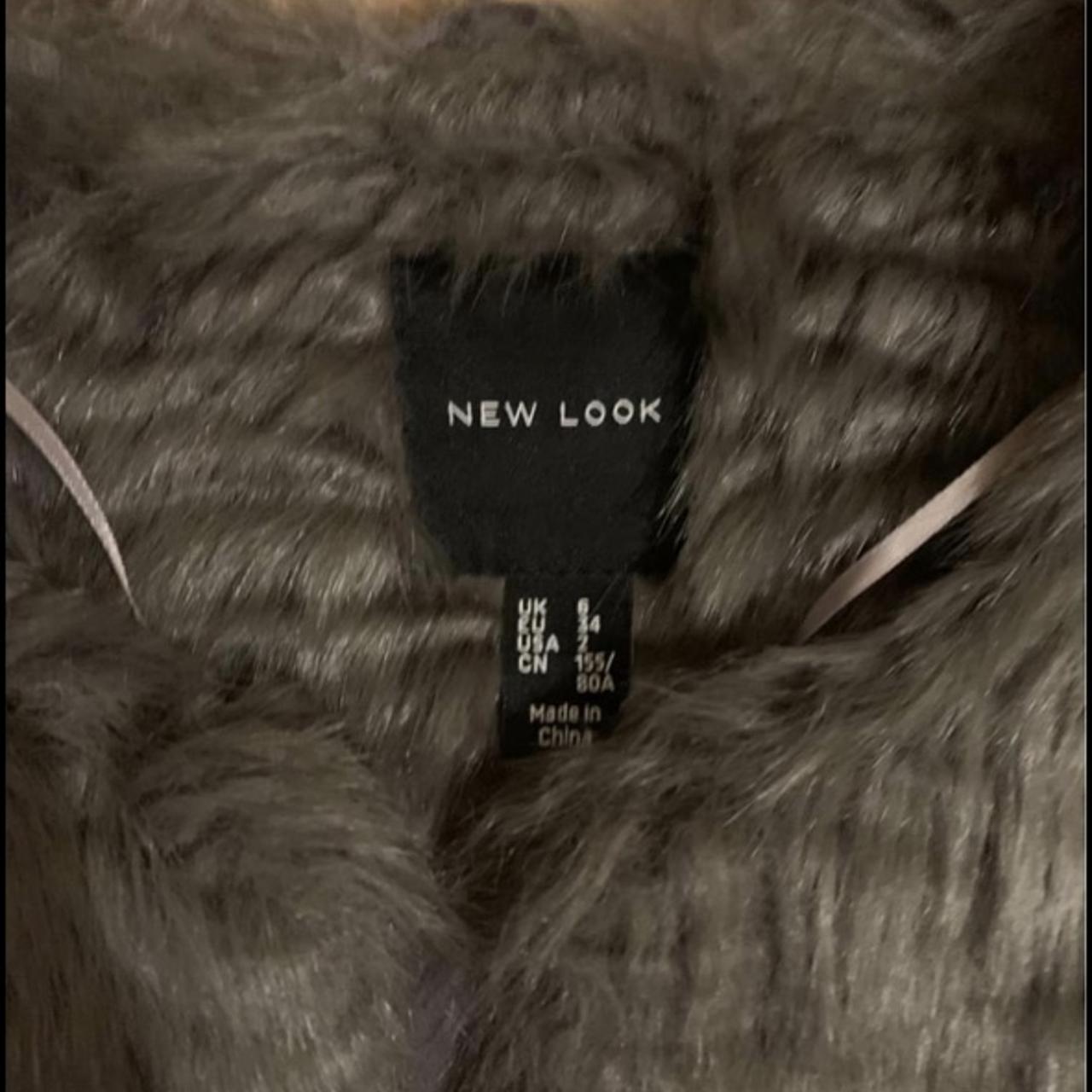 New Look Women's Grey Gilet | Depop