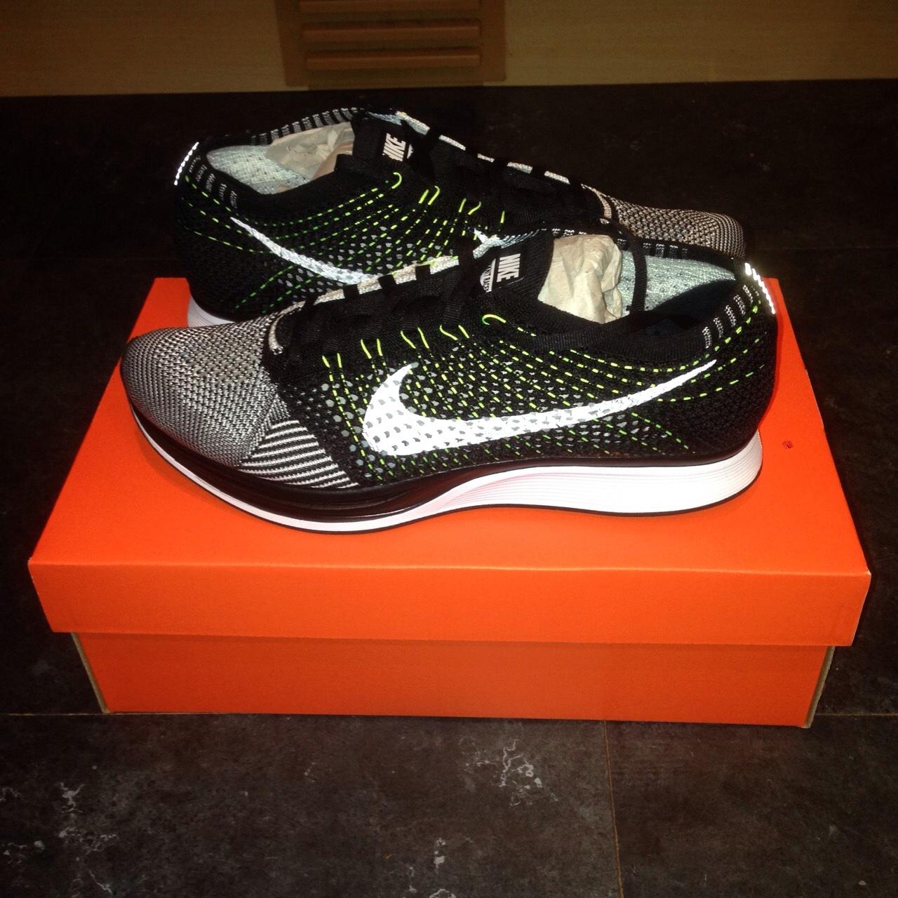 flyknit racer size 10
