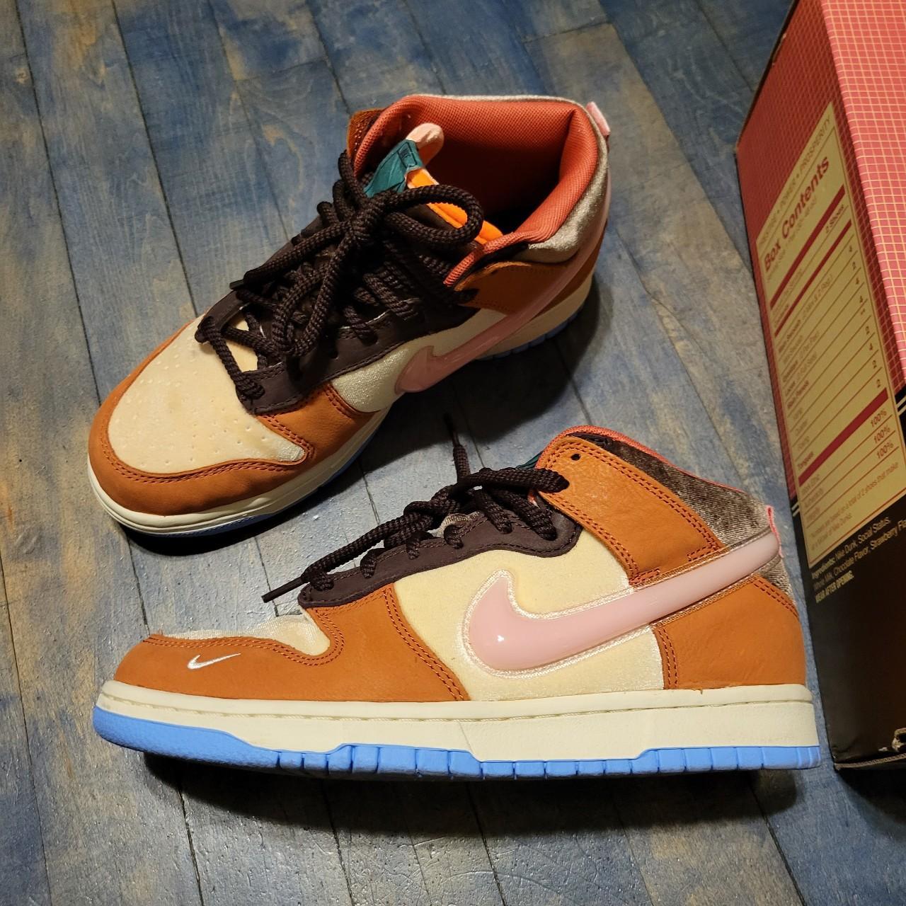 social status dunk mid