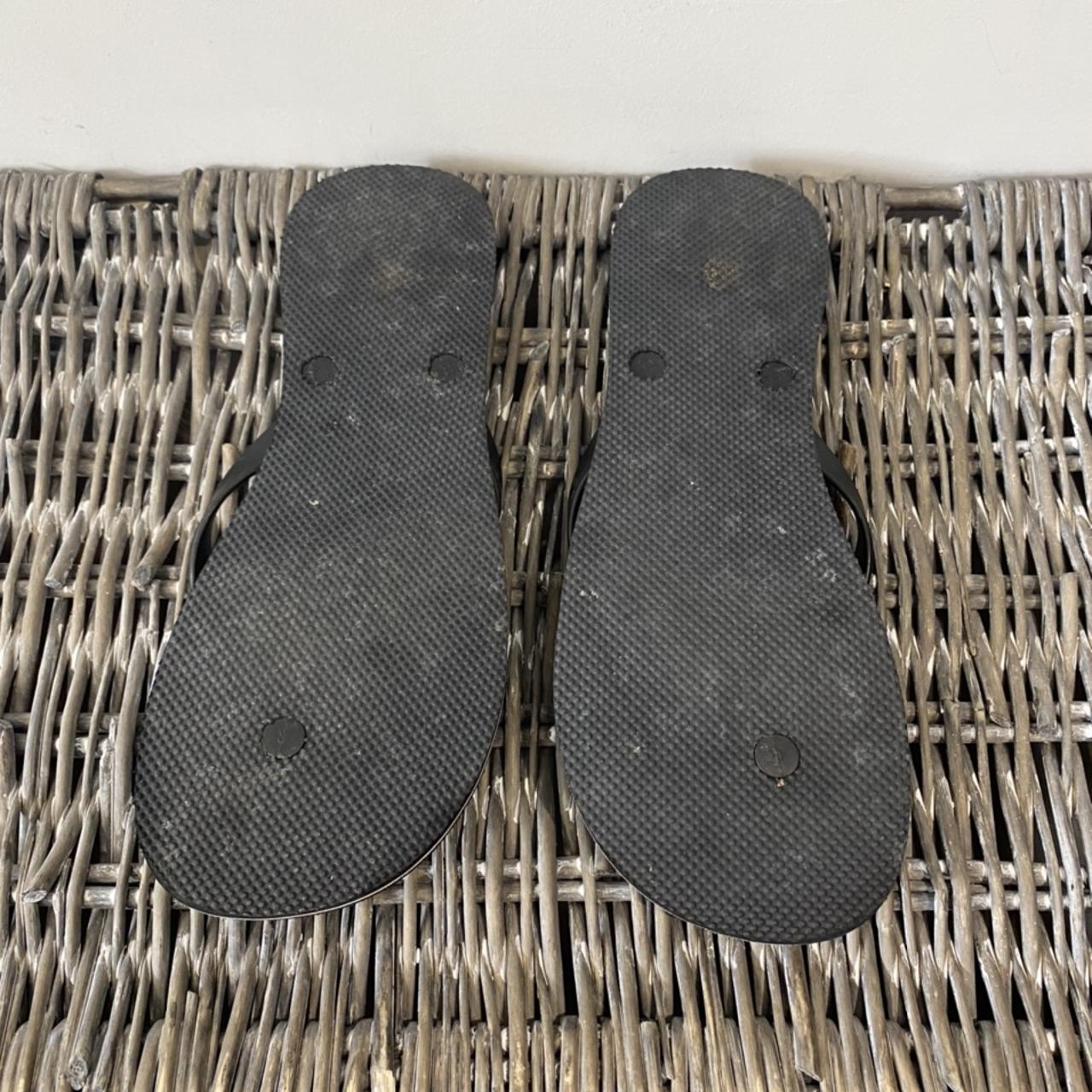 calvin klein flip flop