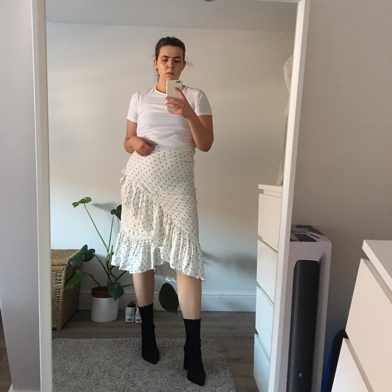 Ruffle skirt clearance h&m