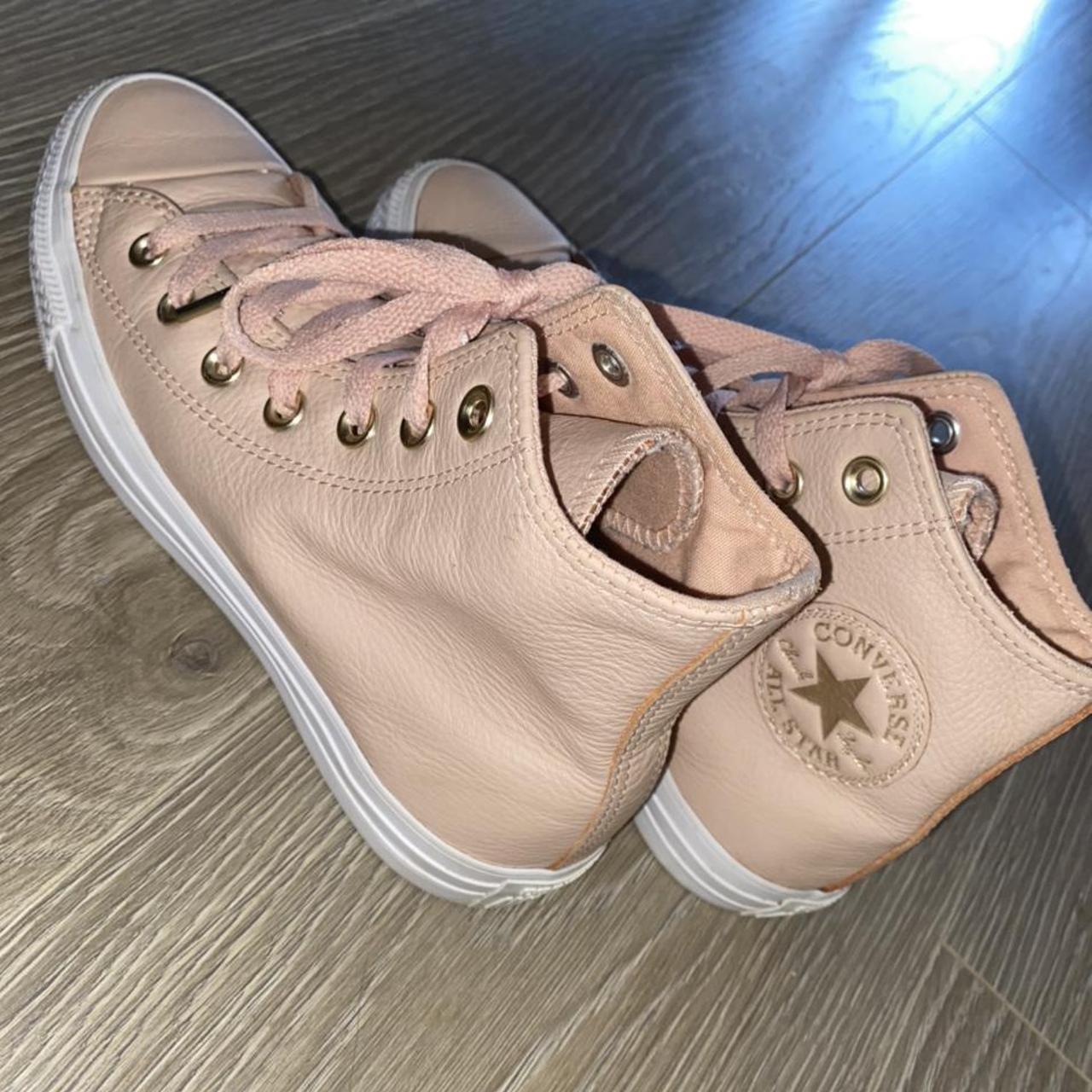 leather converse size 5.5