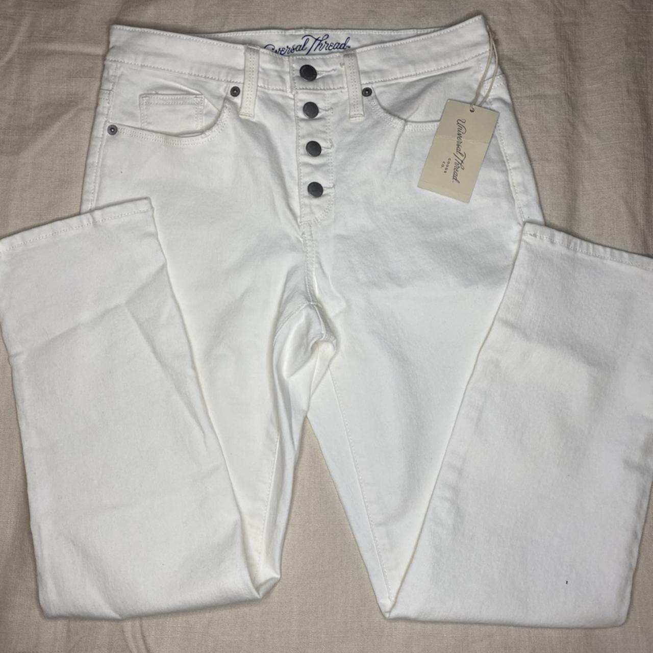 Target Women's White Jeans | Depop