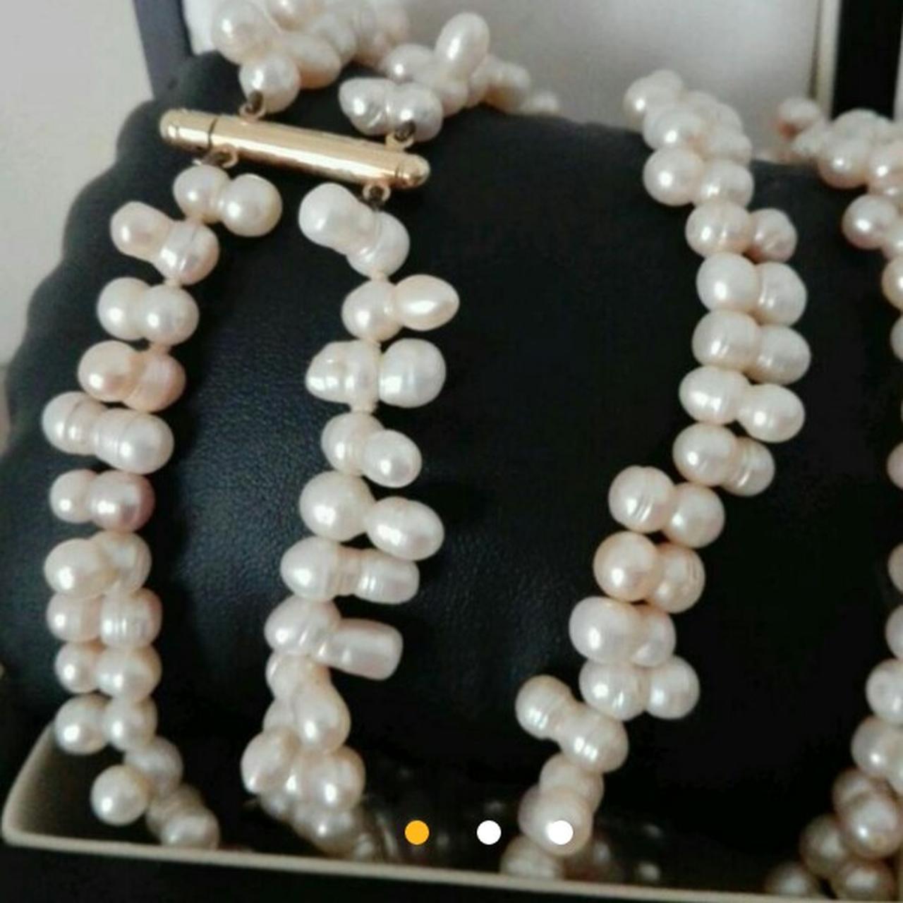 Collana di perle gemelle vere, media misura. In... Depop