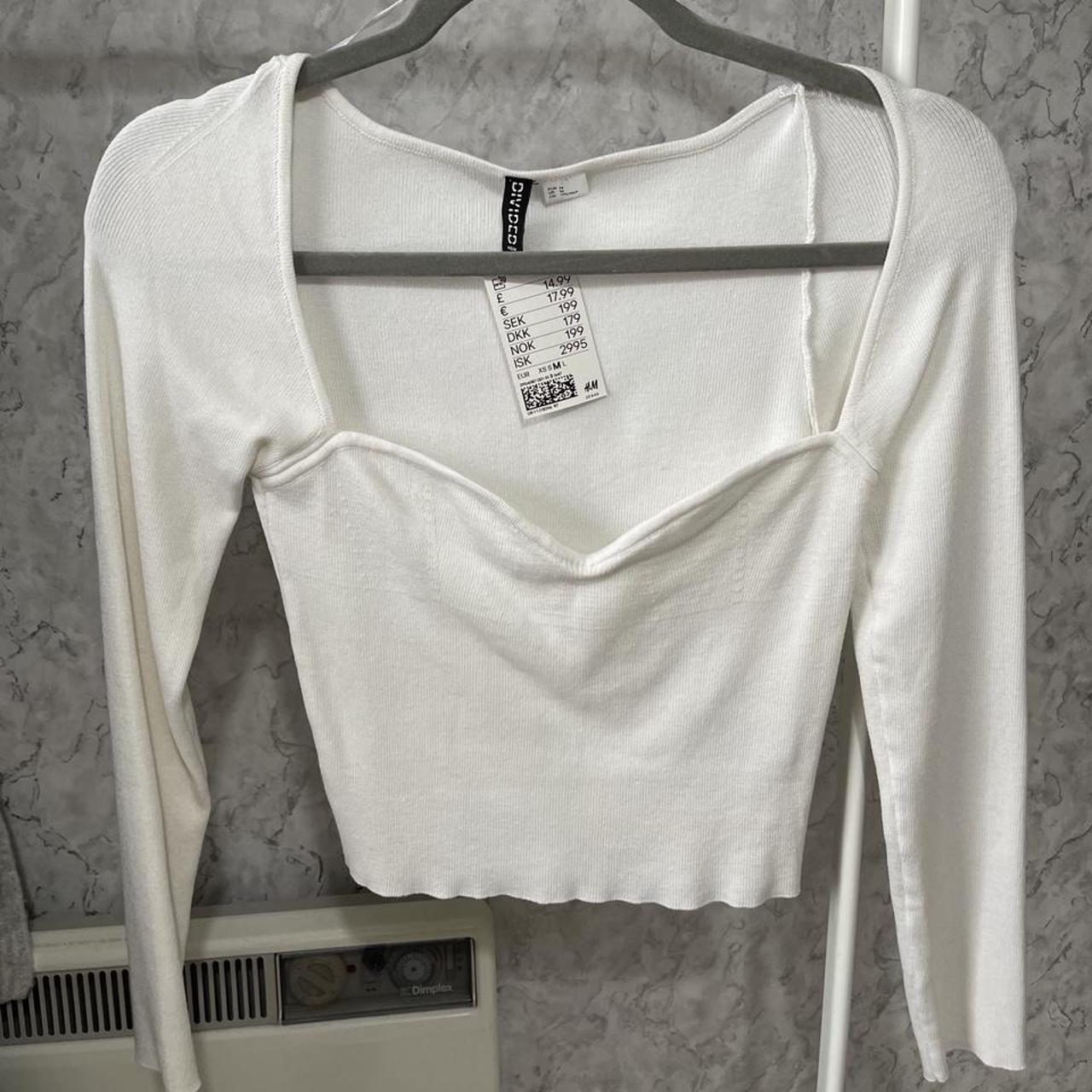 H&M white square neck long sleeve crop top - Depop