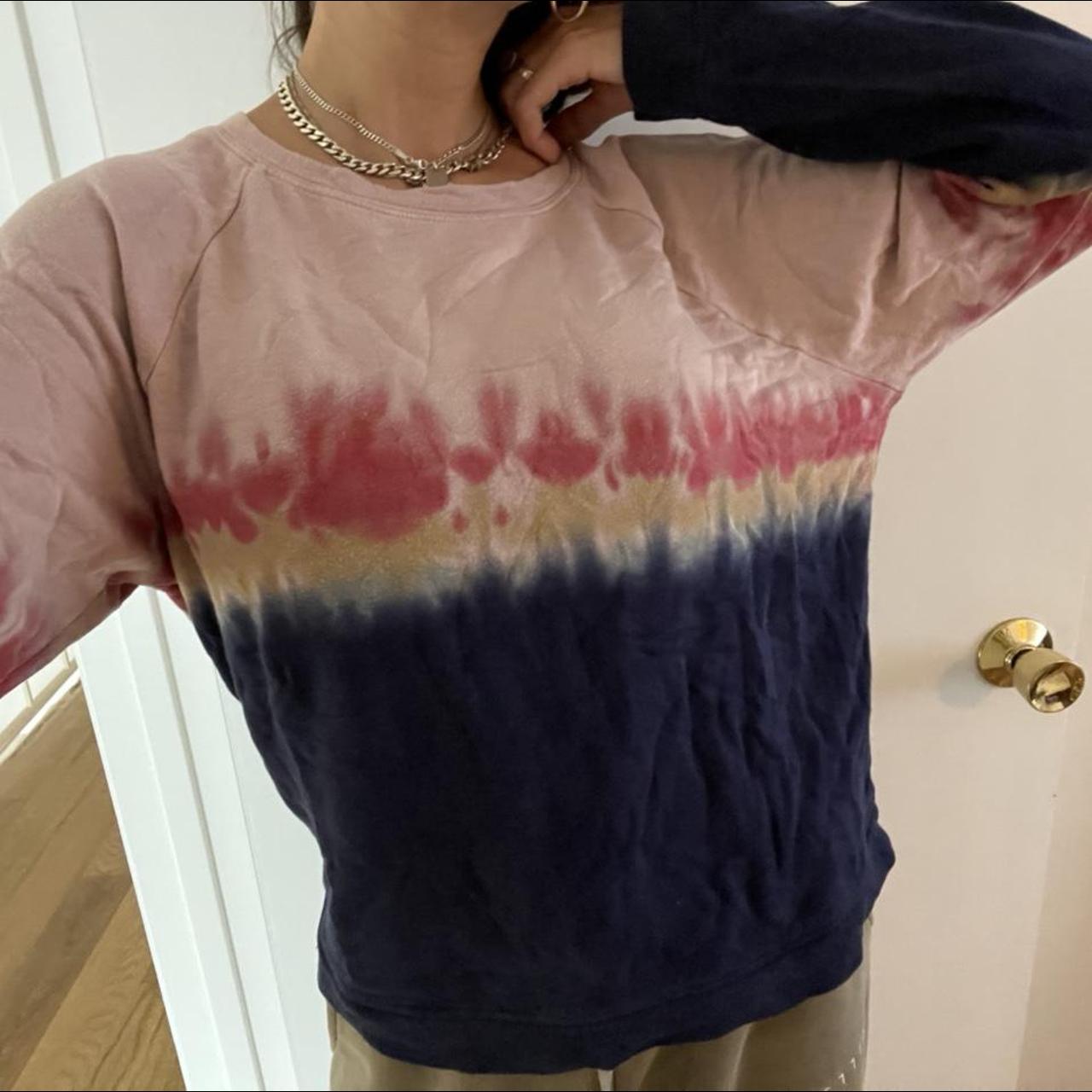 Women's Pink and Blue Sweatshirt (2)