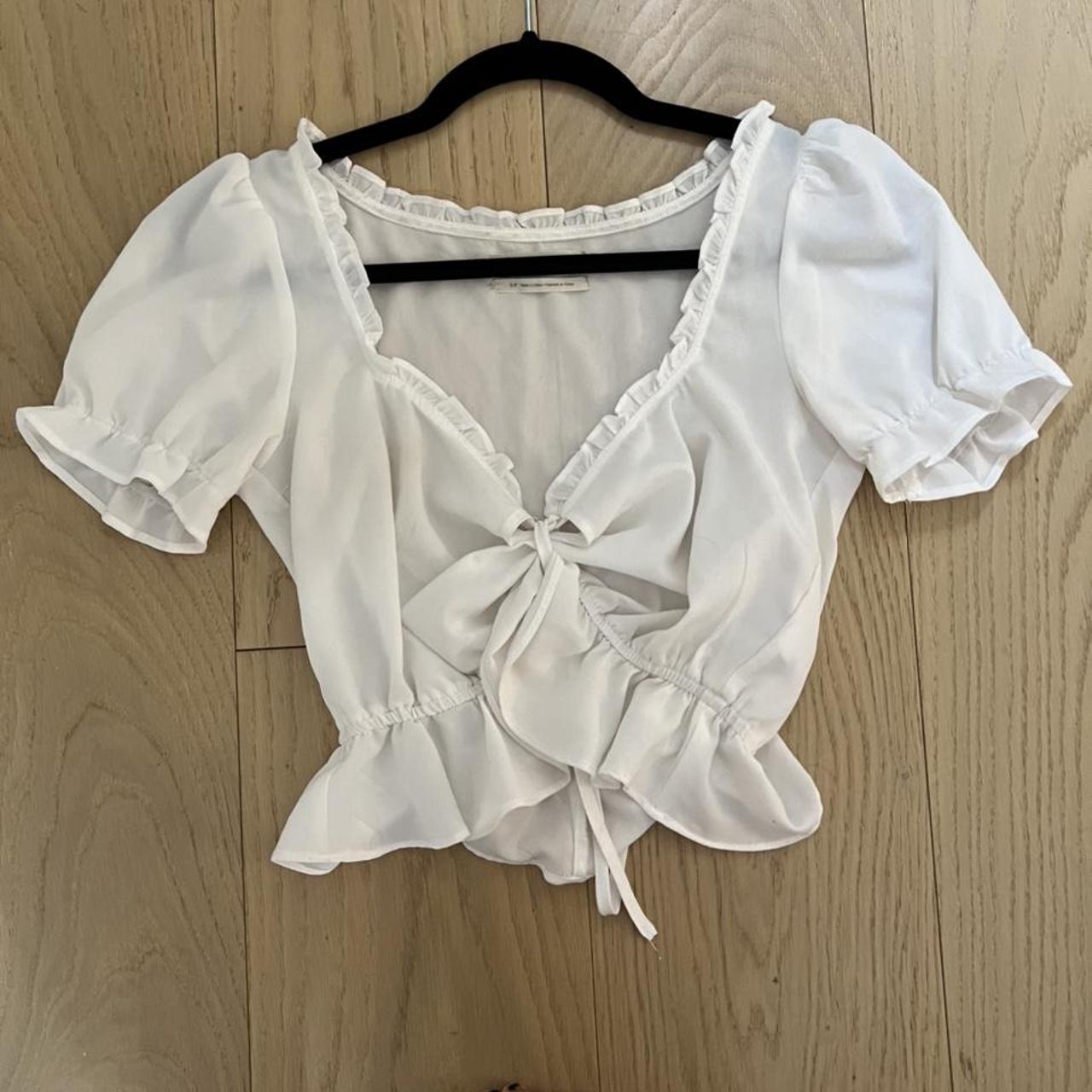 Sweetest white urban outfitters crop top. Very Bella... - Depop