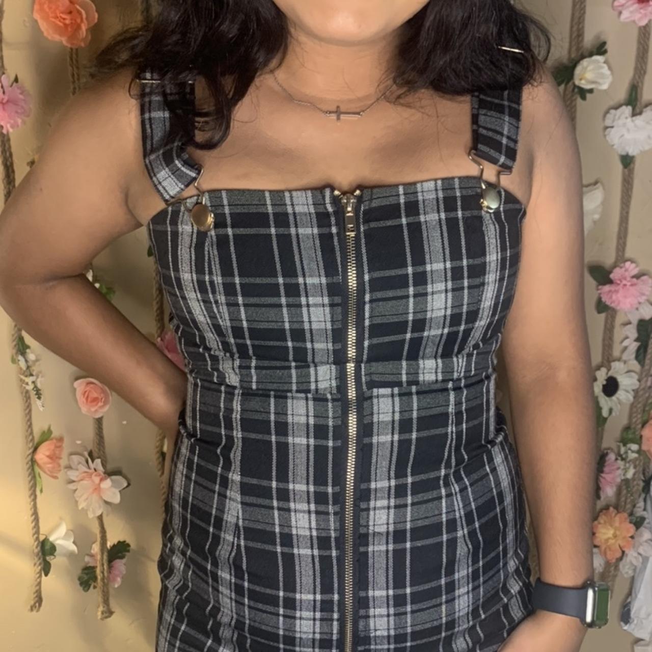 Brandy Melville - Gingham mini dress 🖤 -perfect - Depop