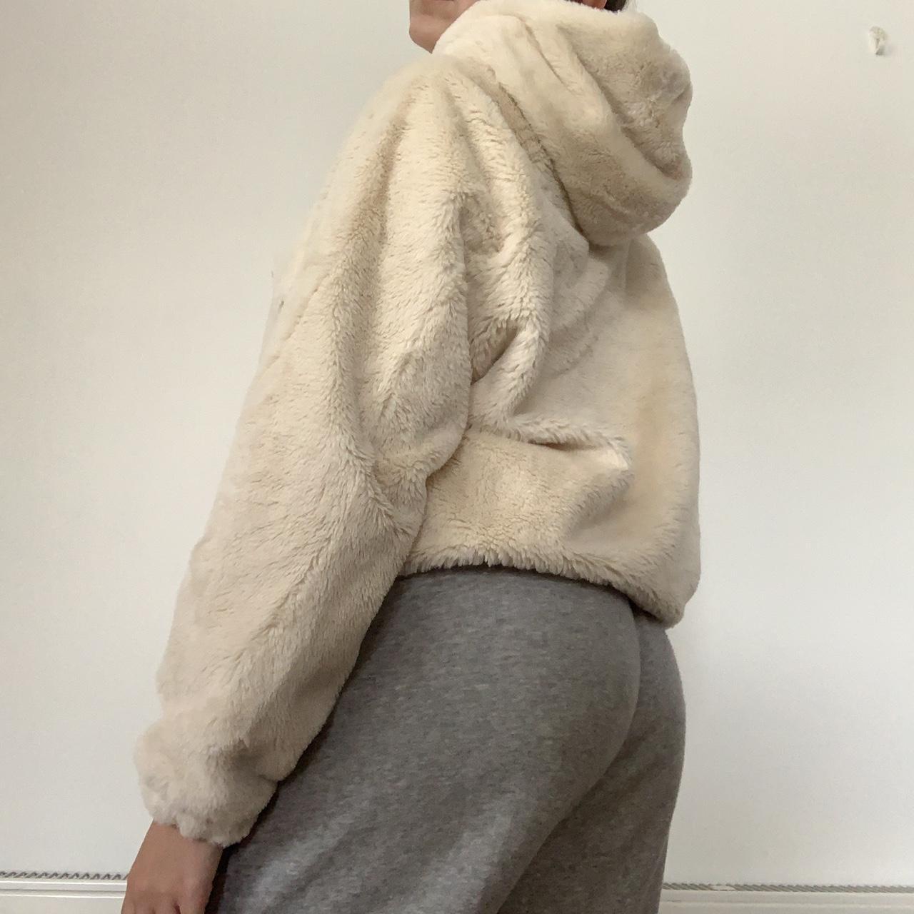 Women's Cream Hoodie | Depop