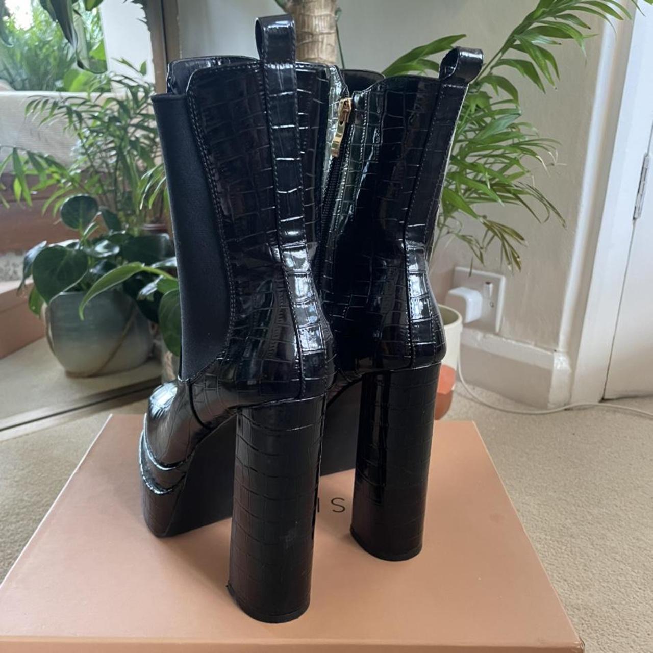 Simmi Women's Black Boots | Depop