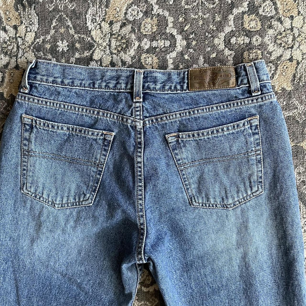 Zena Jeans Women's Blue Jeans | Depop