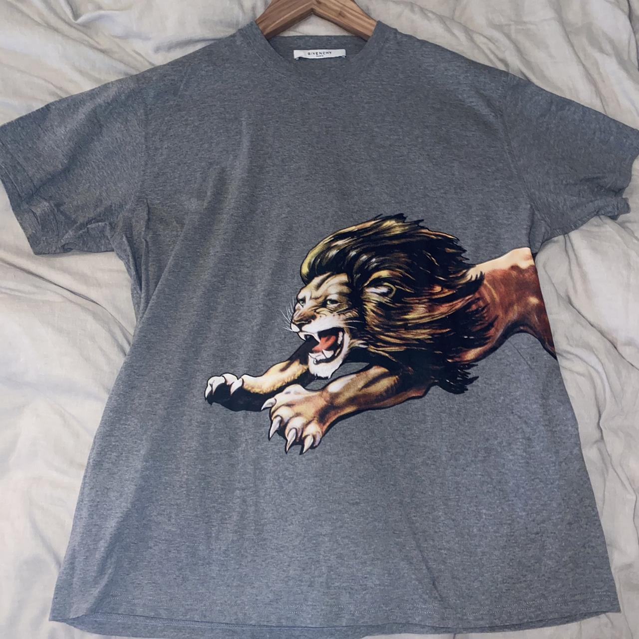 Givenchy Men's Grey and Tan T-shirt | Depop