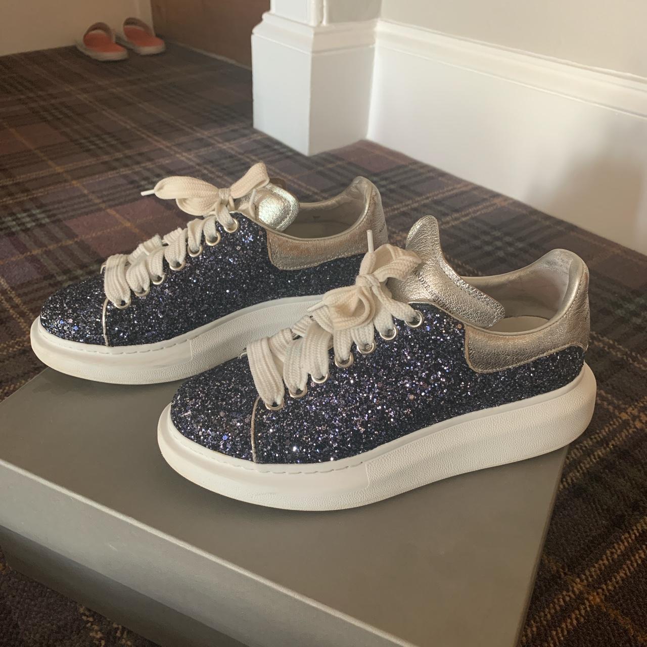 Alexander mcqueen store sneakers limited edition