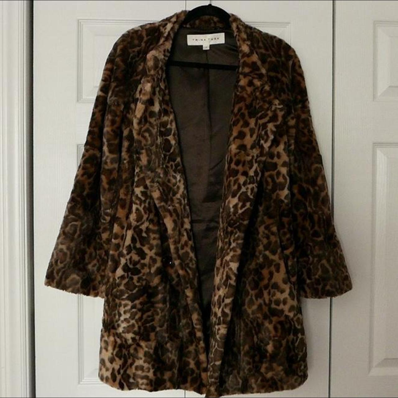 Trina Turk faux fur leopard print coat. Super soft... - Depop