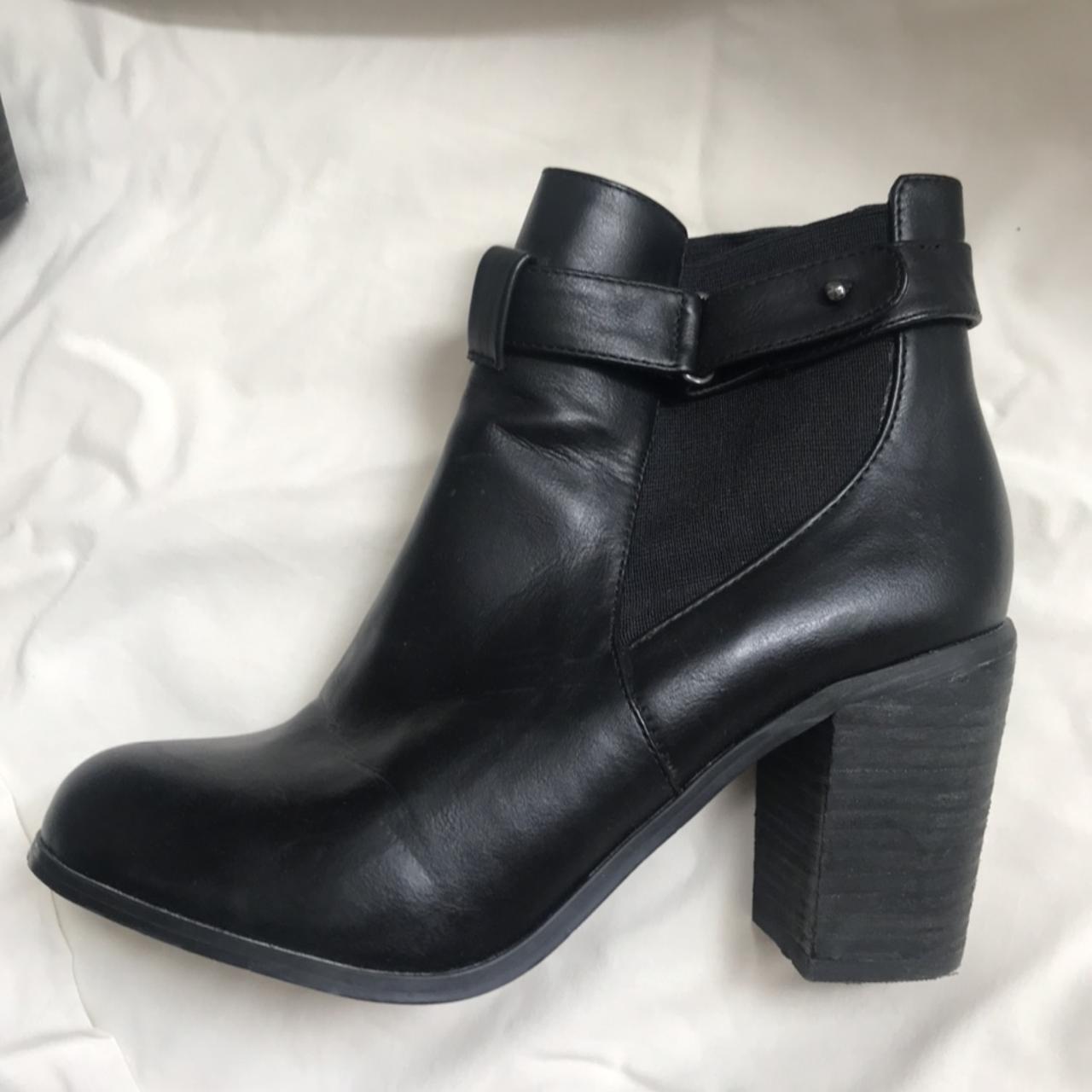 Dorothy Perkins Women's Black Boots | Depop